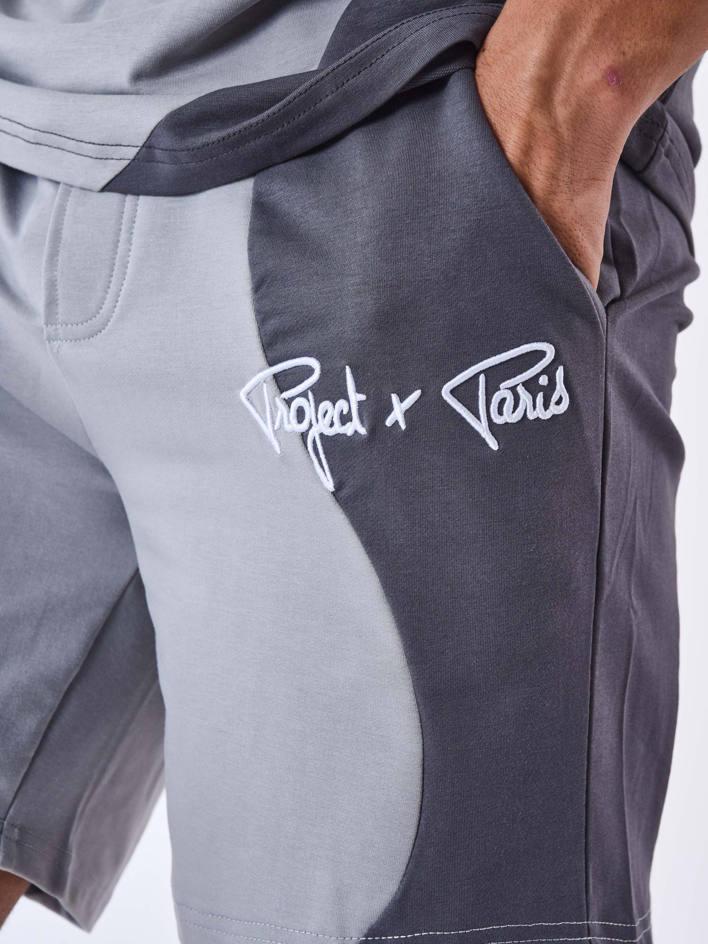 2340018-gris-clair-detailshot