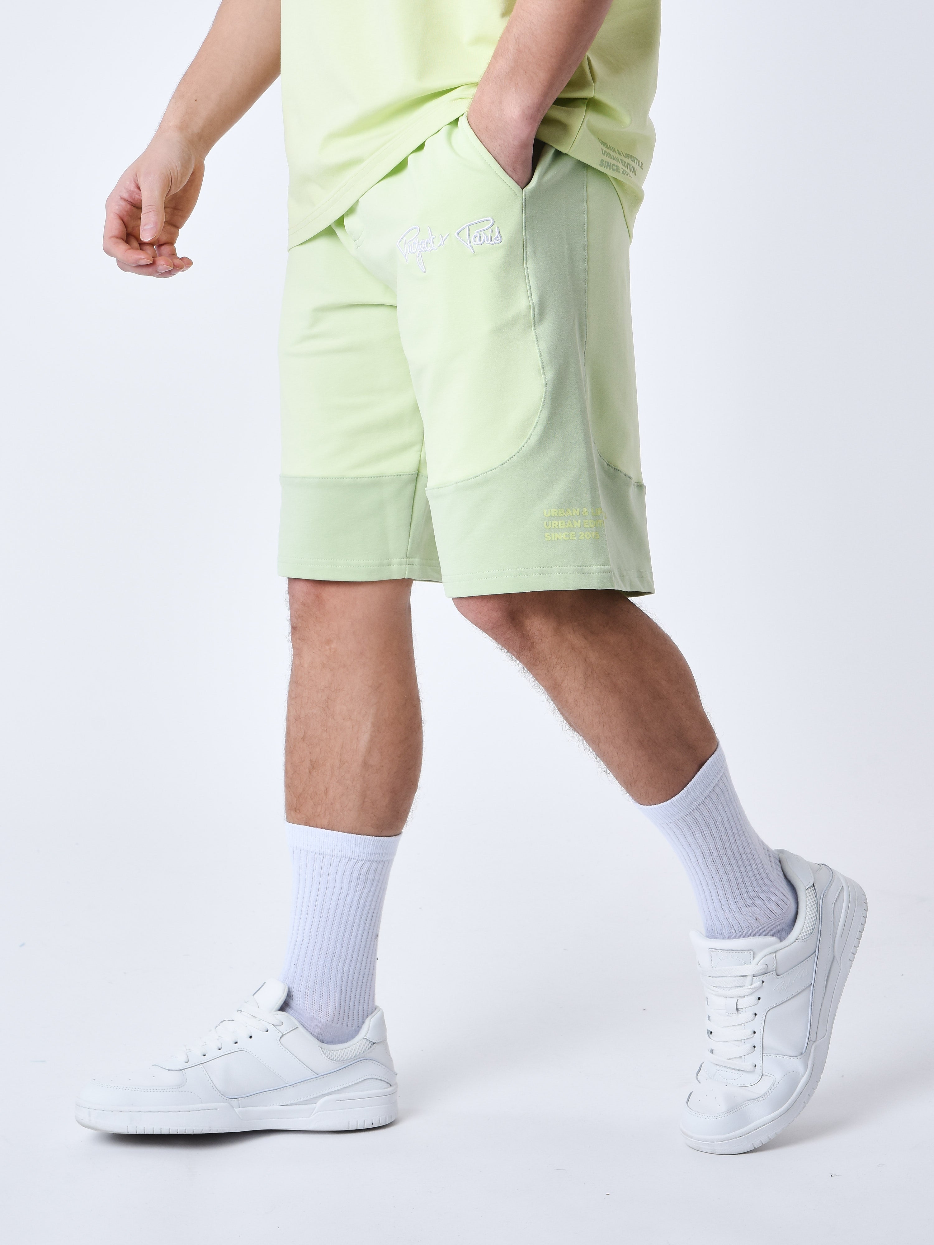 2340023-pistache-modelshot