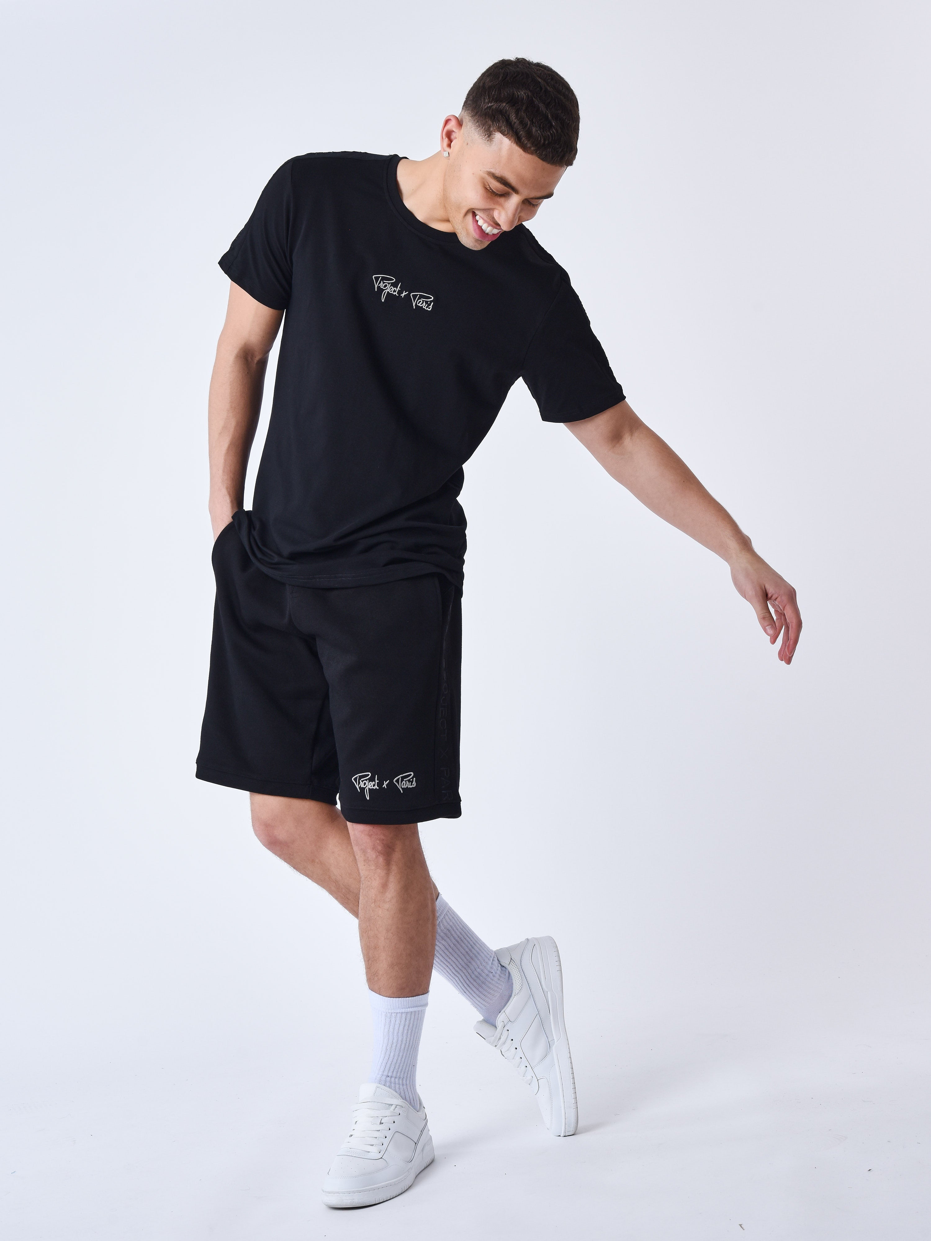 Pantaloni scurți cu bandă și logo brodat-1