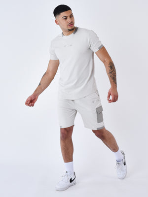 2340035-greige-modelshot