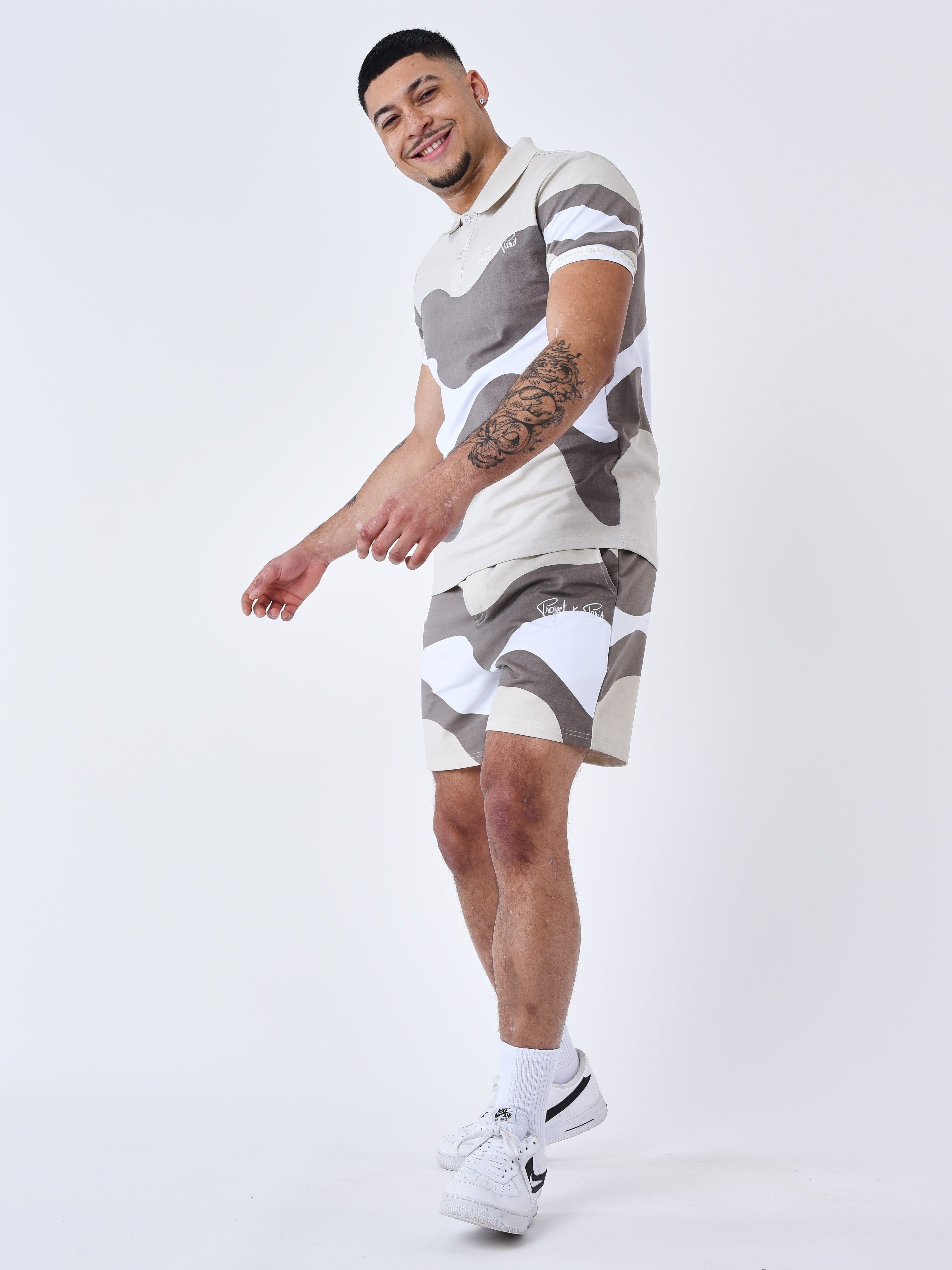 Tricolor short met golf-effect-1