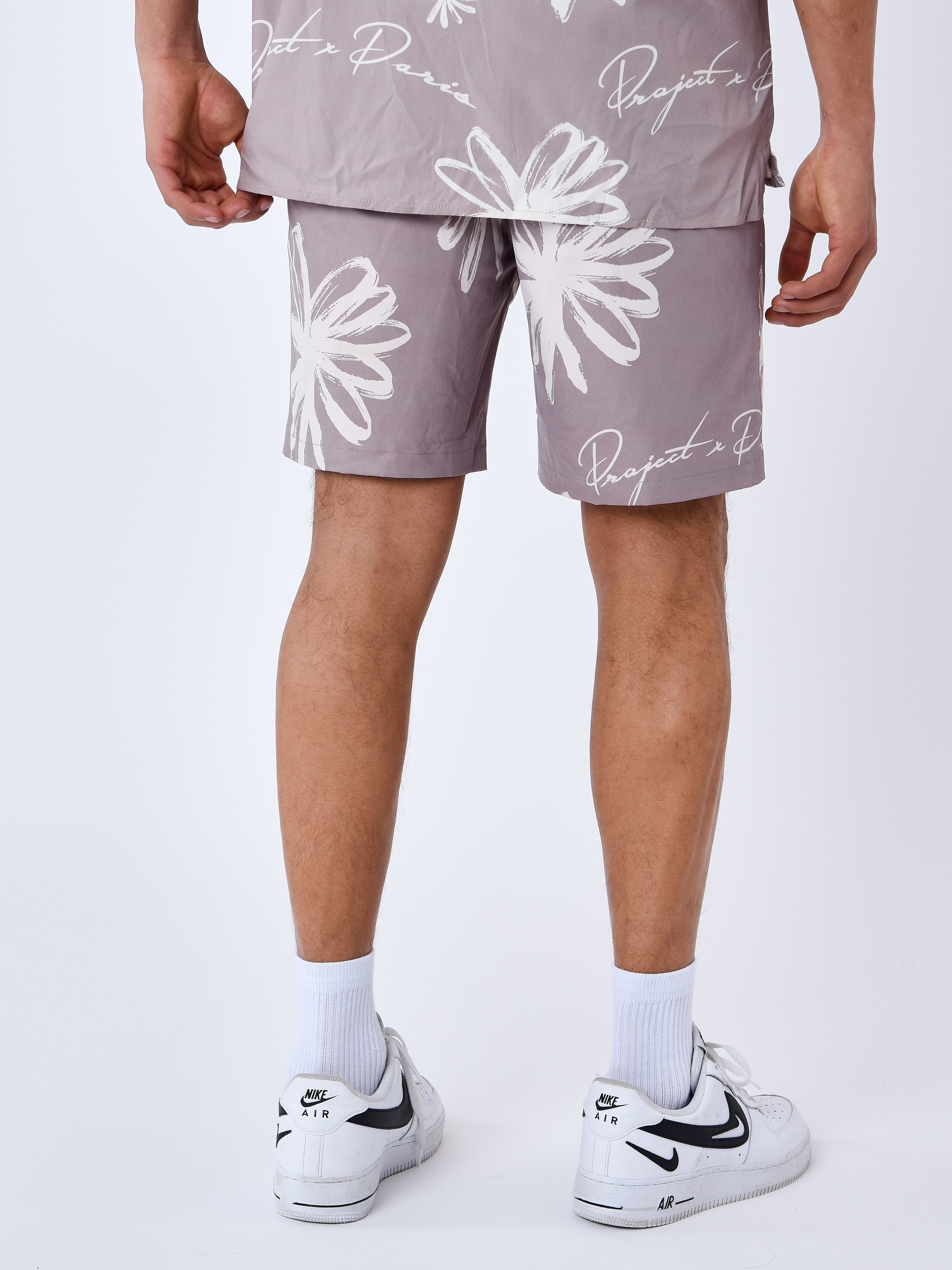 All over floral sketch Shorts-6
