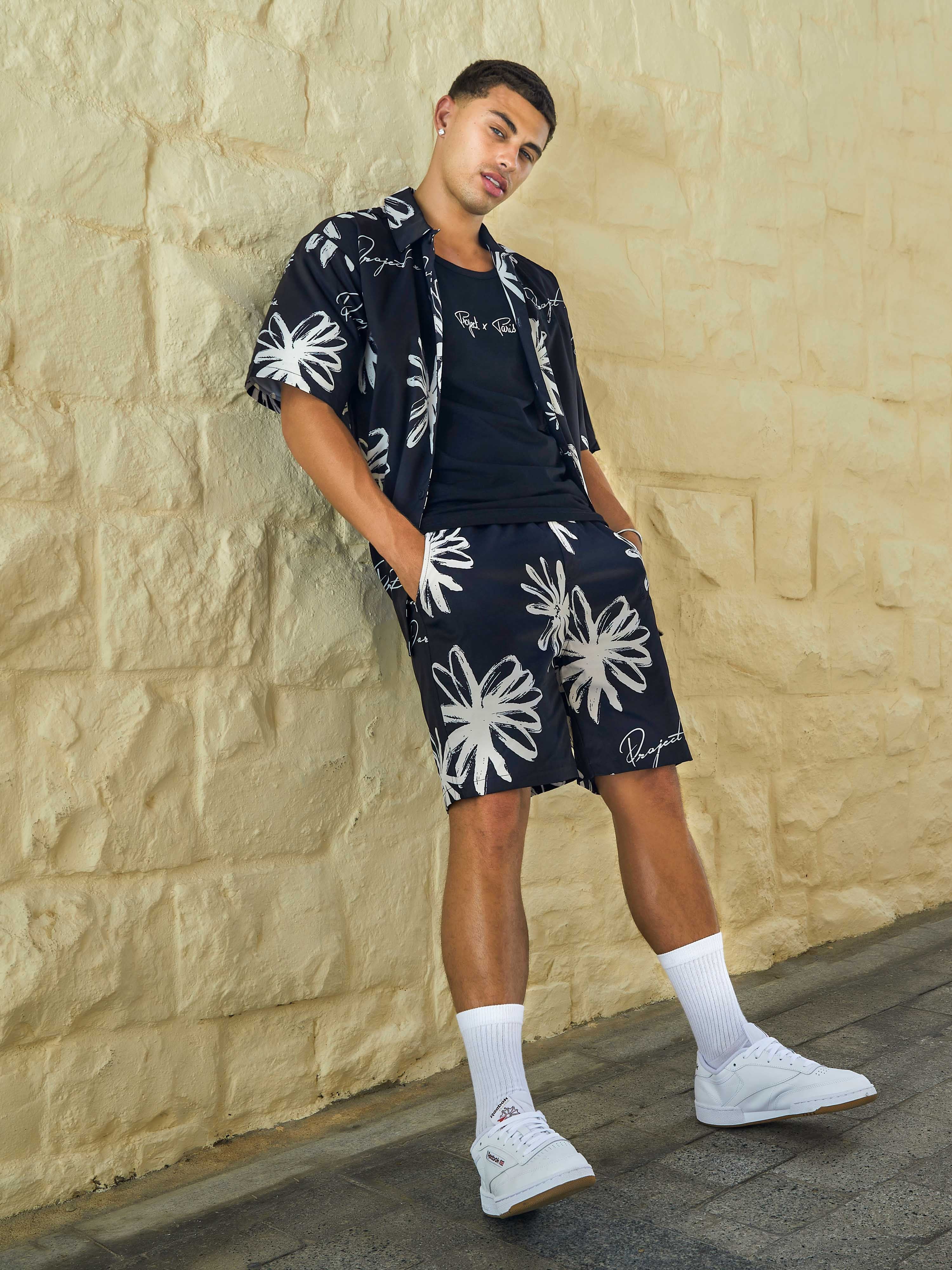 All over floral sketch Shorts-2