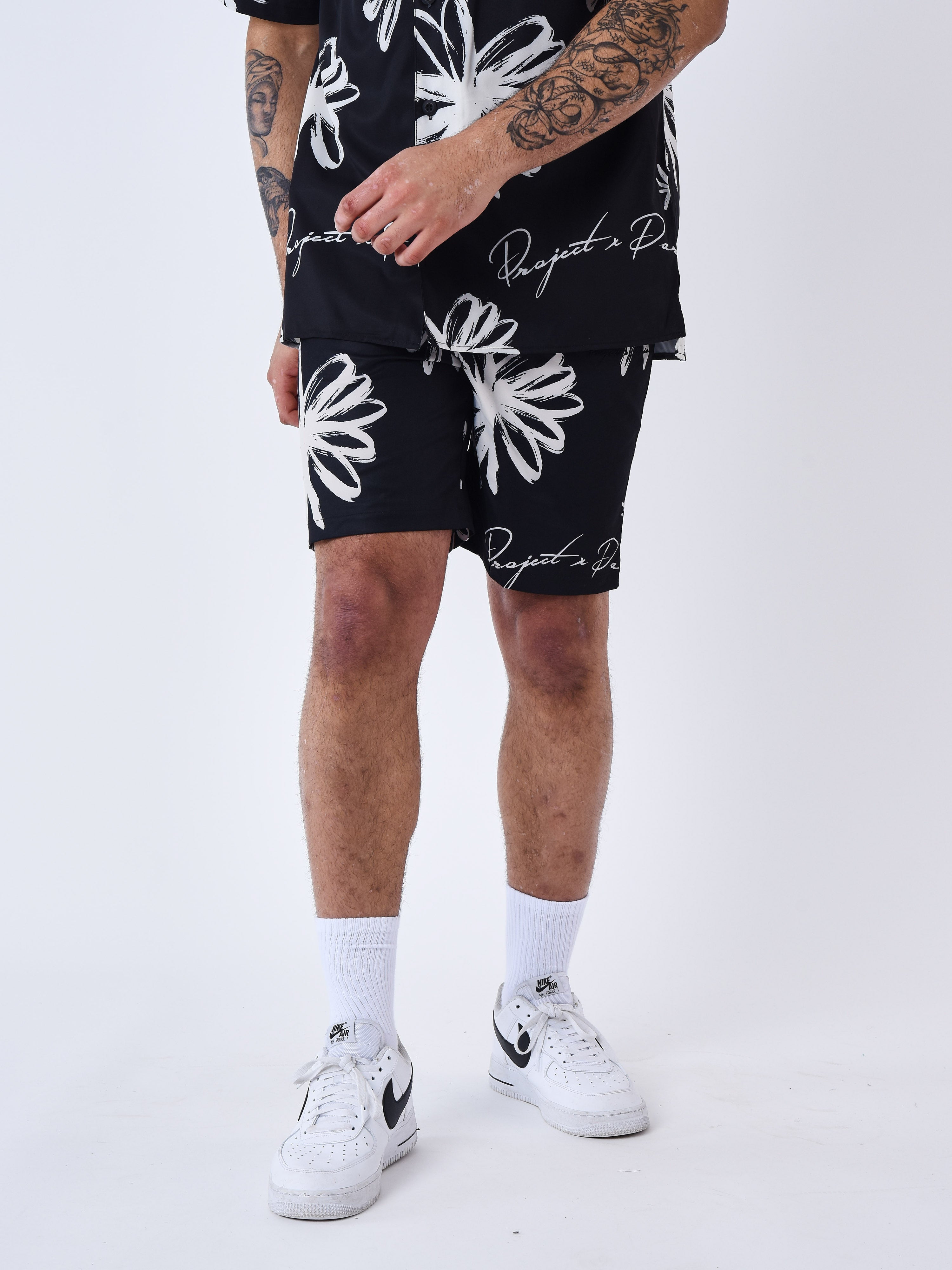 All over floral sketch Shorts-3