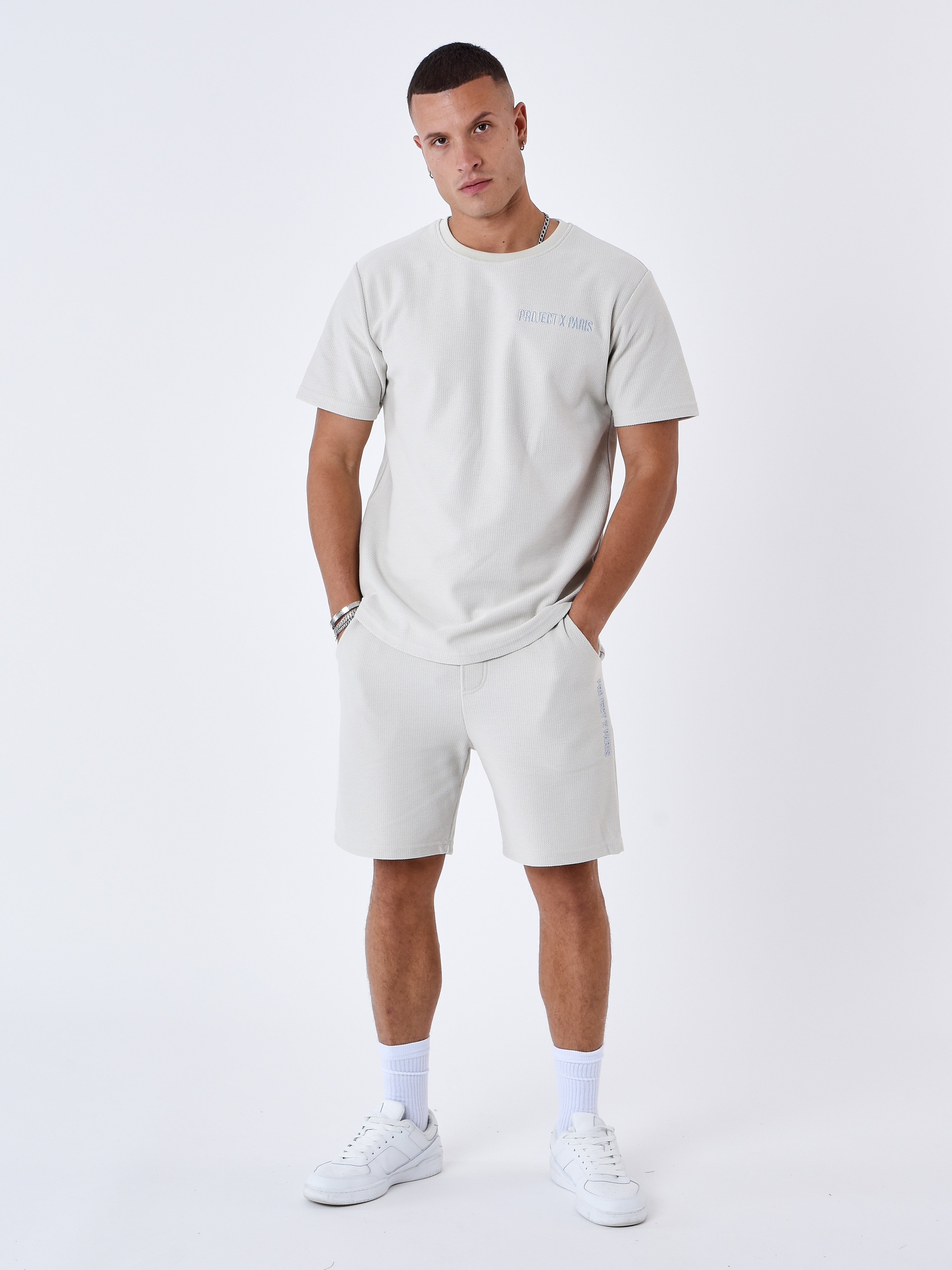 Textured plain shorts-3