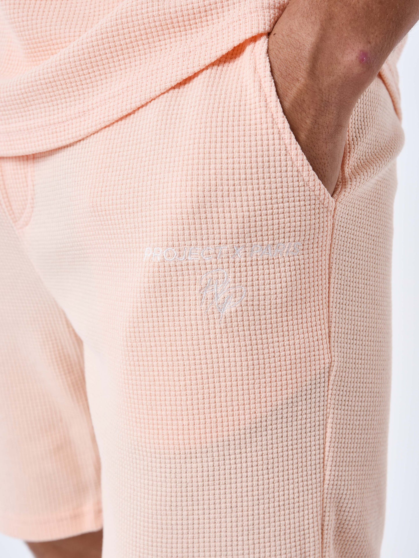 2340051-peche-detailshot