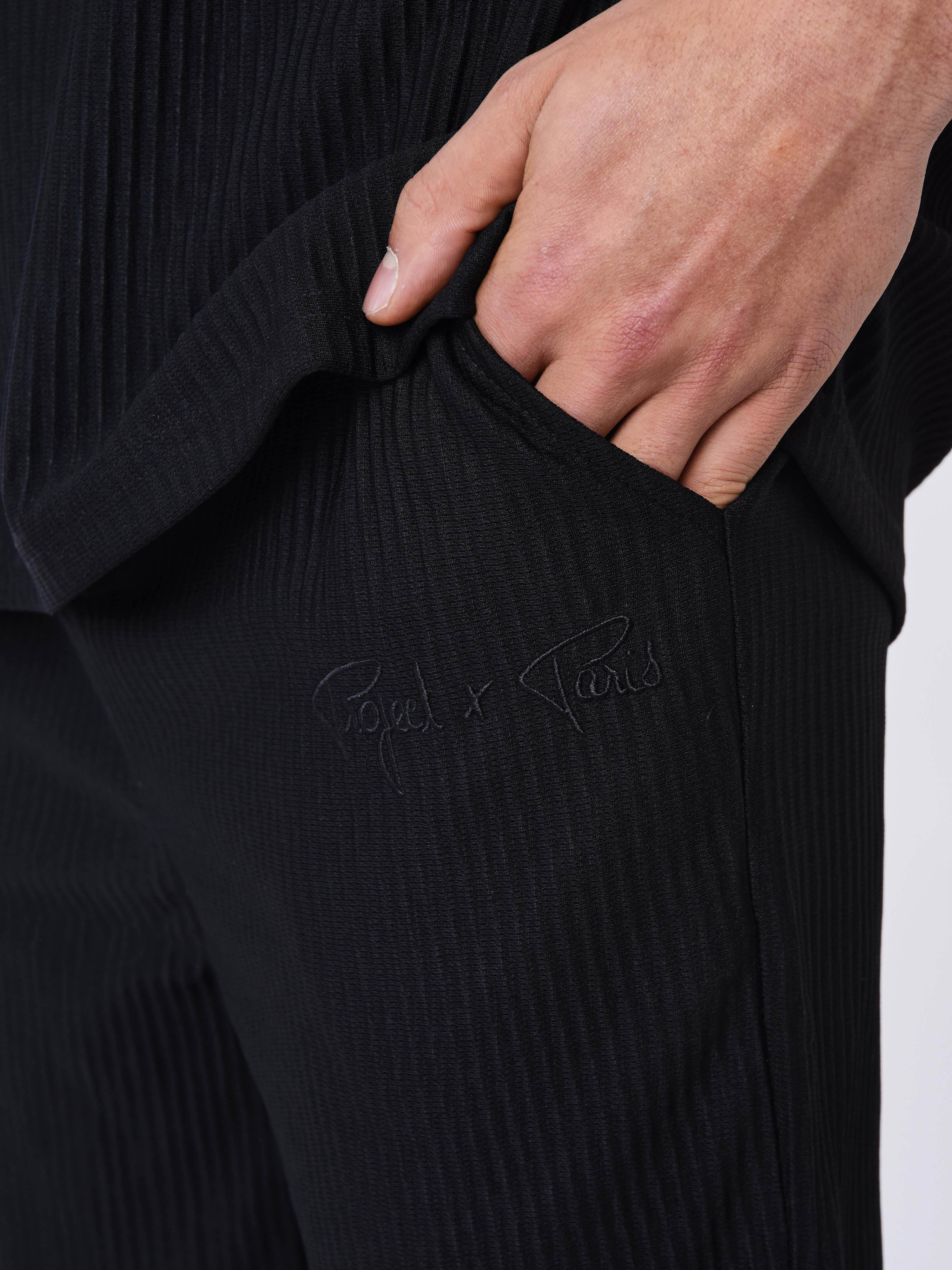 Textured plain shorts-5