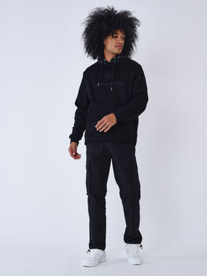 2342002-noir-modelshot