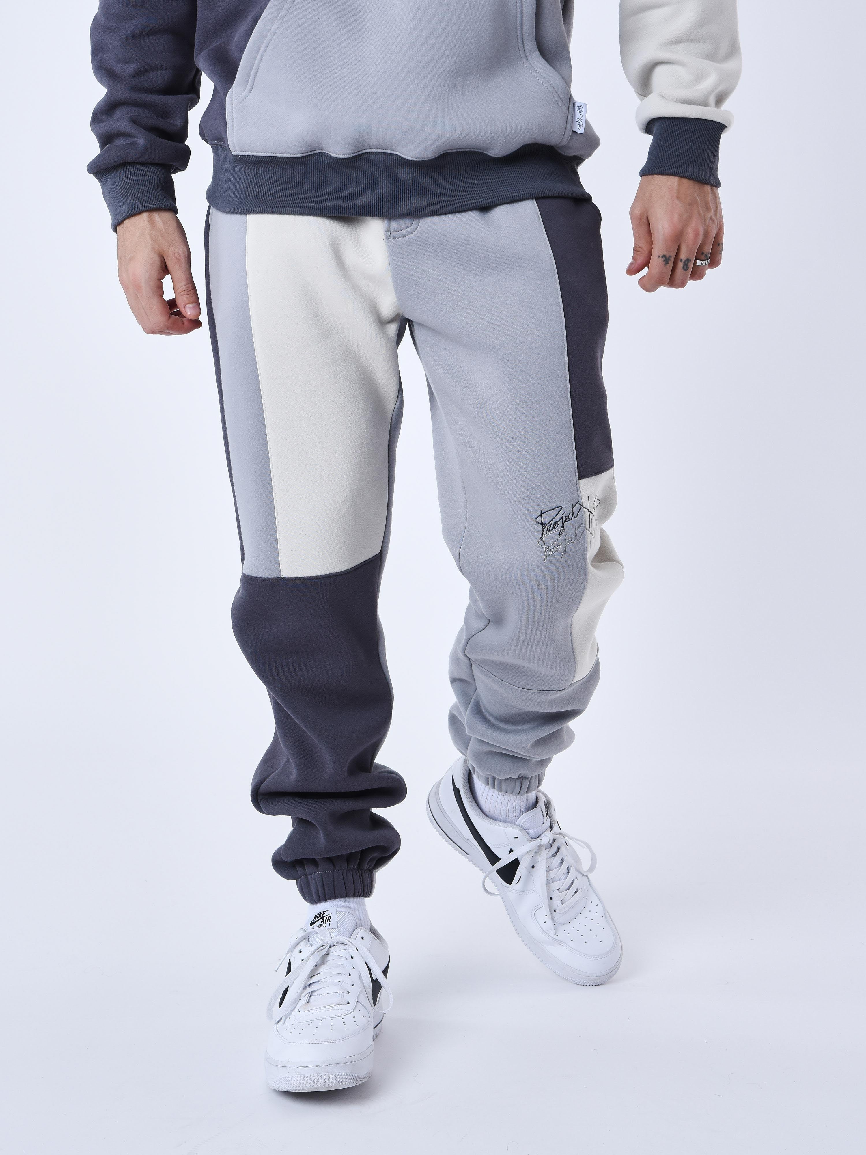 2344022-gris-modelshot