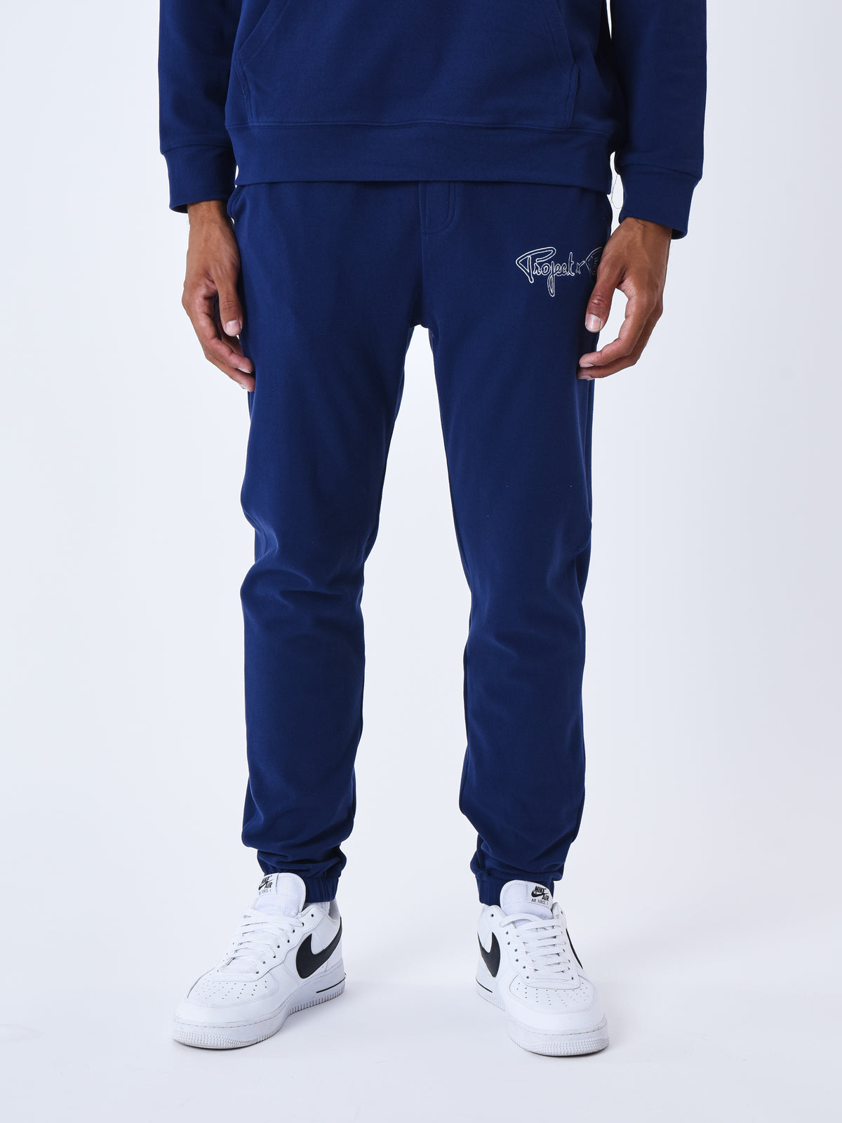 2344028-bleu-nuit