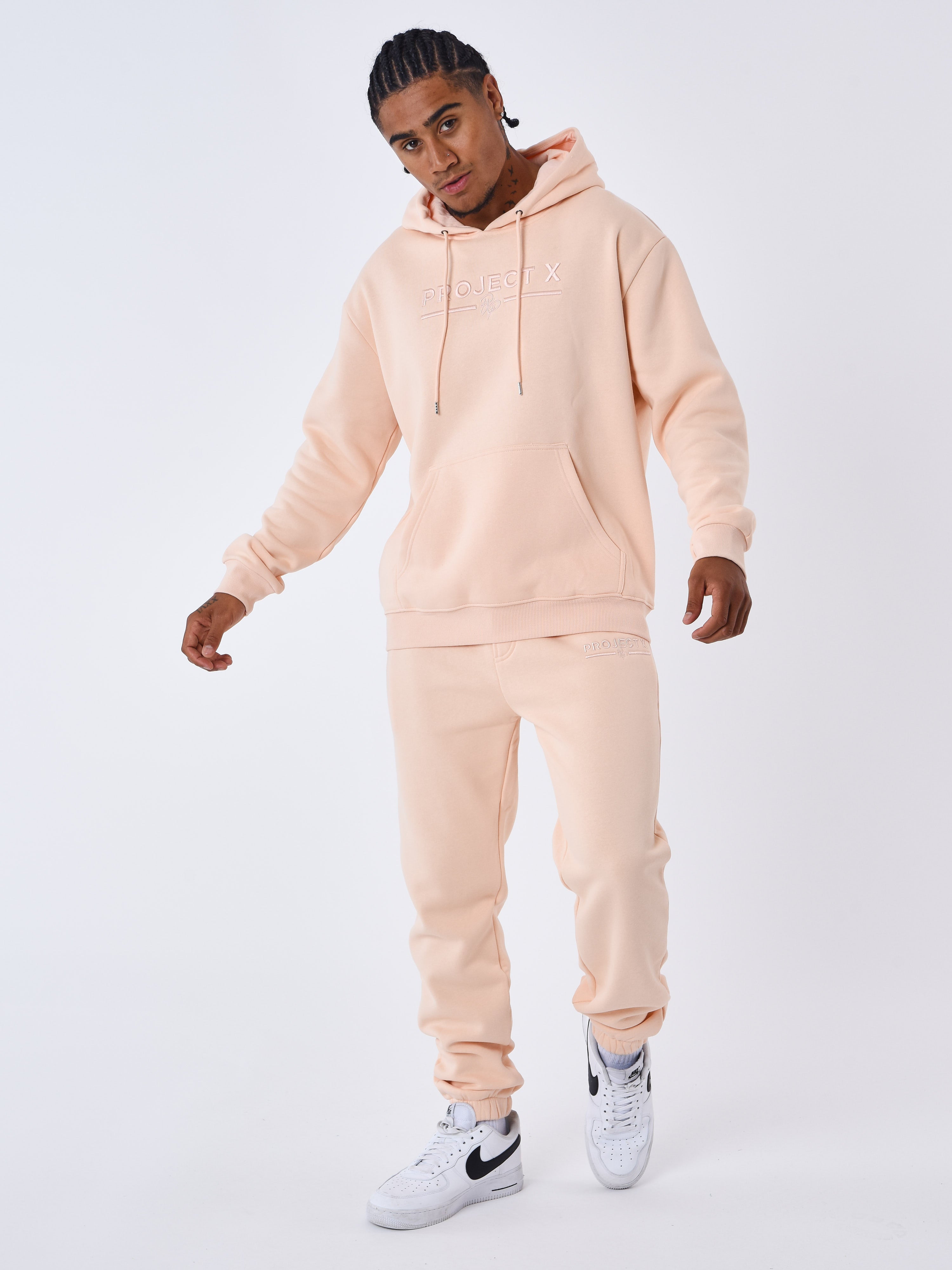 2344039-pale-peach-modelshot