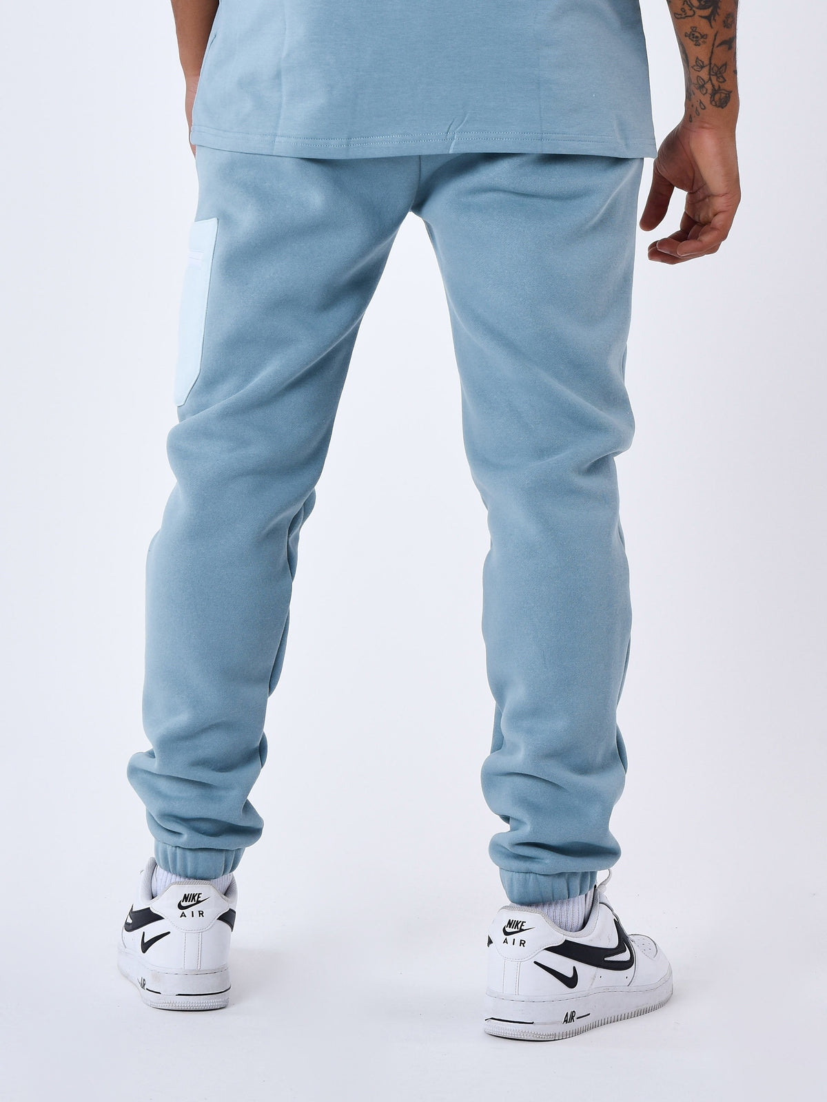 2344043-ice-blue