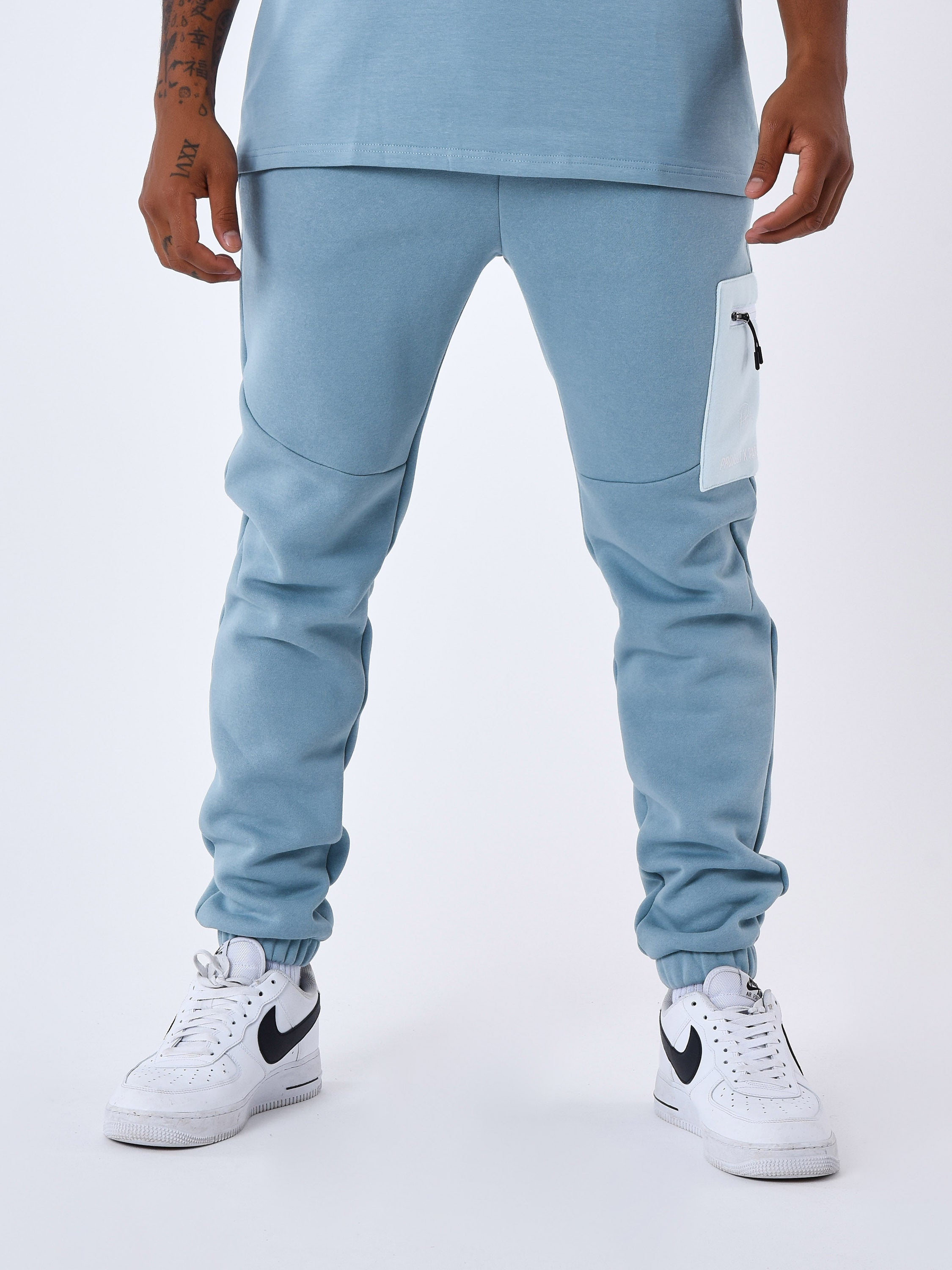 2344043-ice-blue