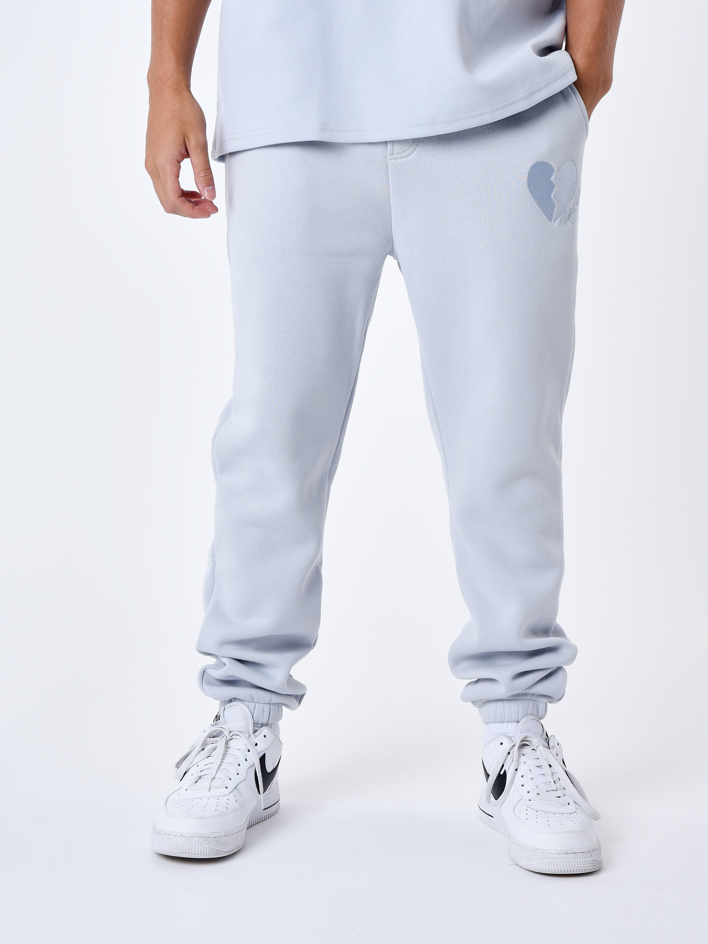 2344045-bleu-glacier