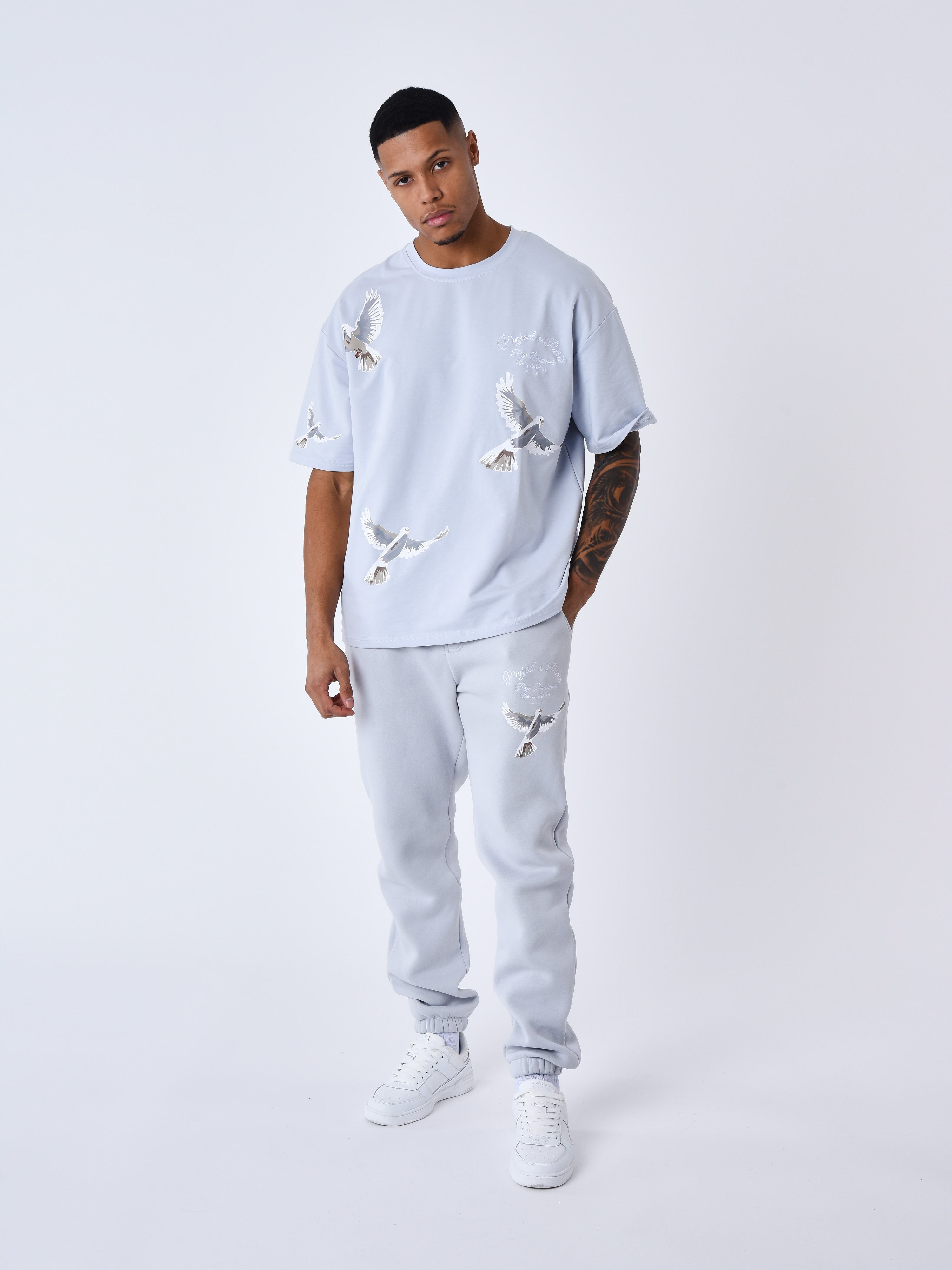 2344046-bleu-glacier