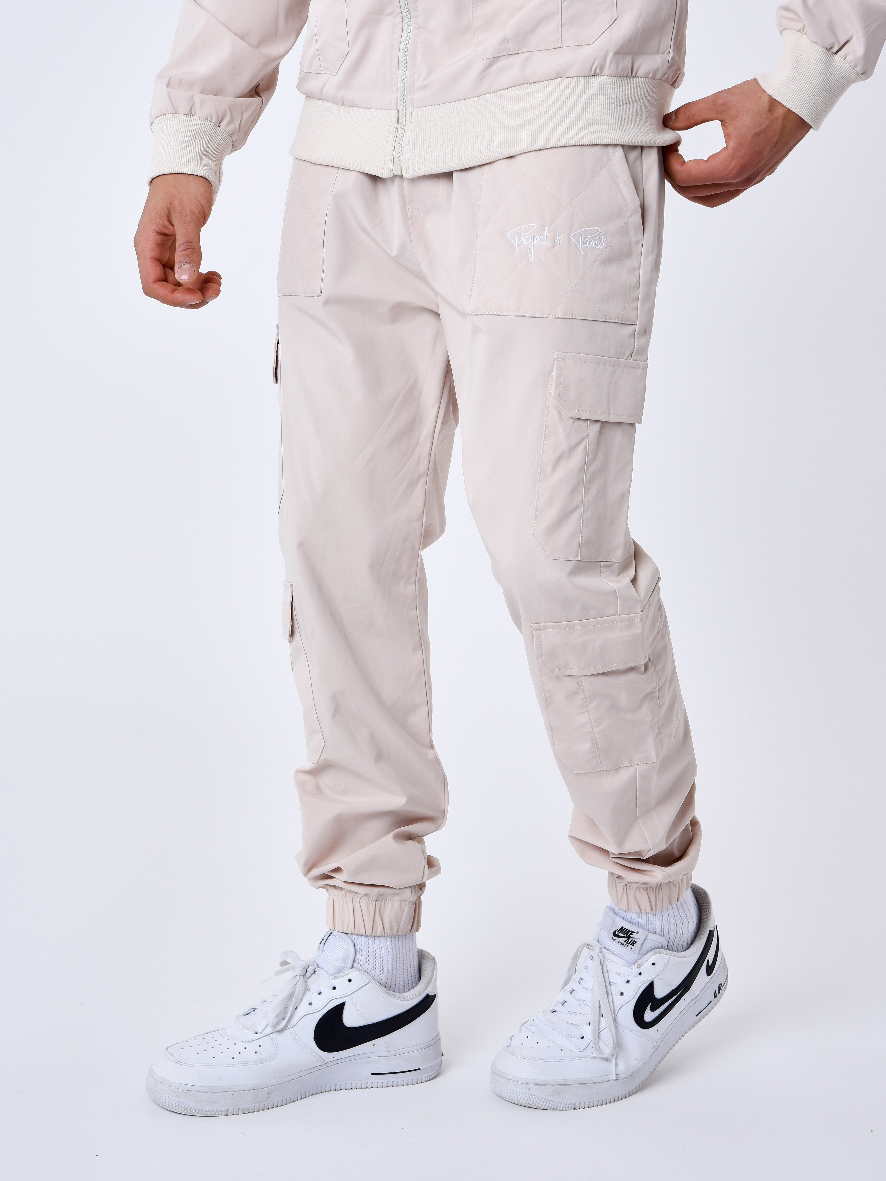 Cargo pants with panel-4