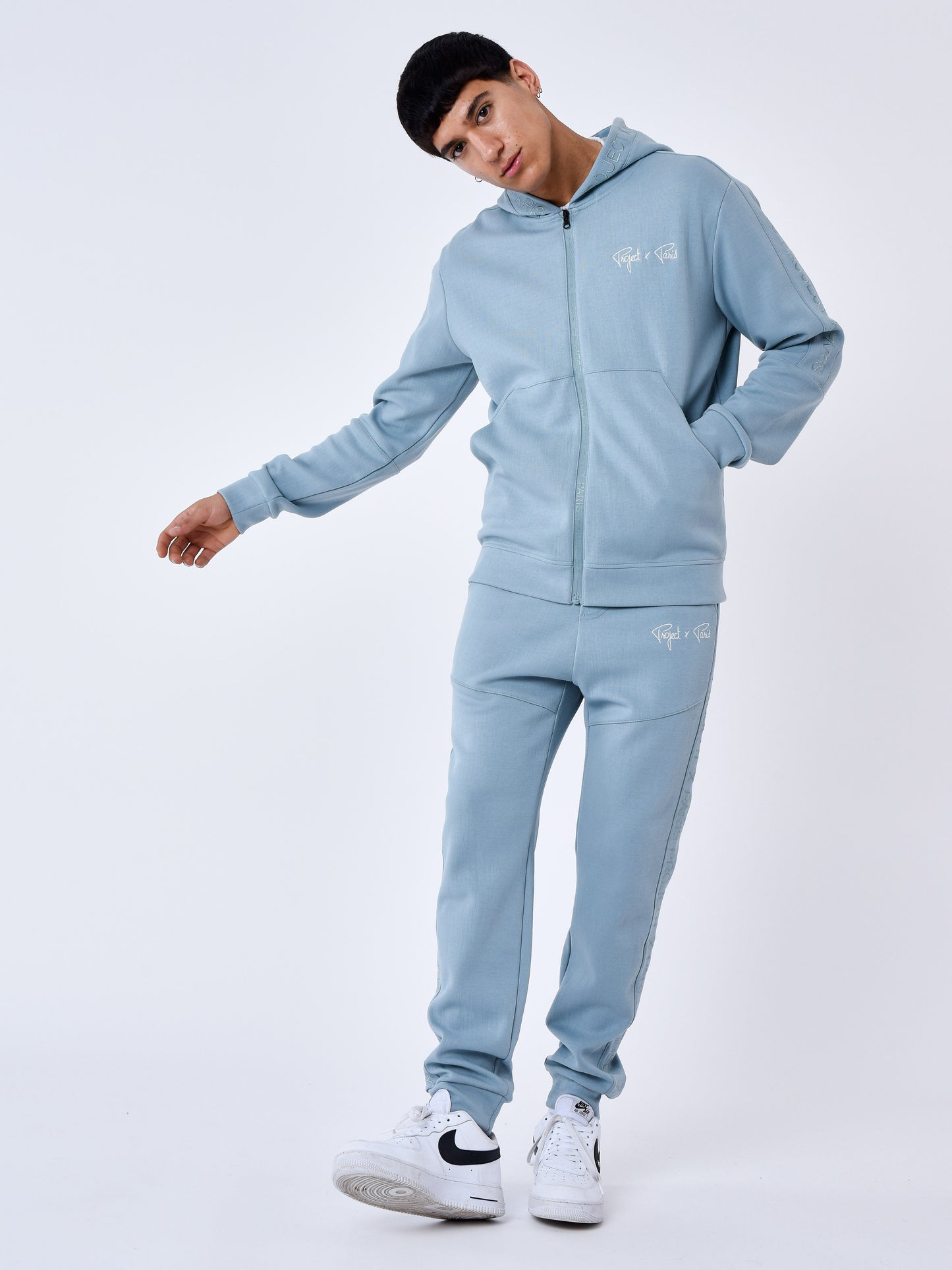 2344108-1-bleu-gris