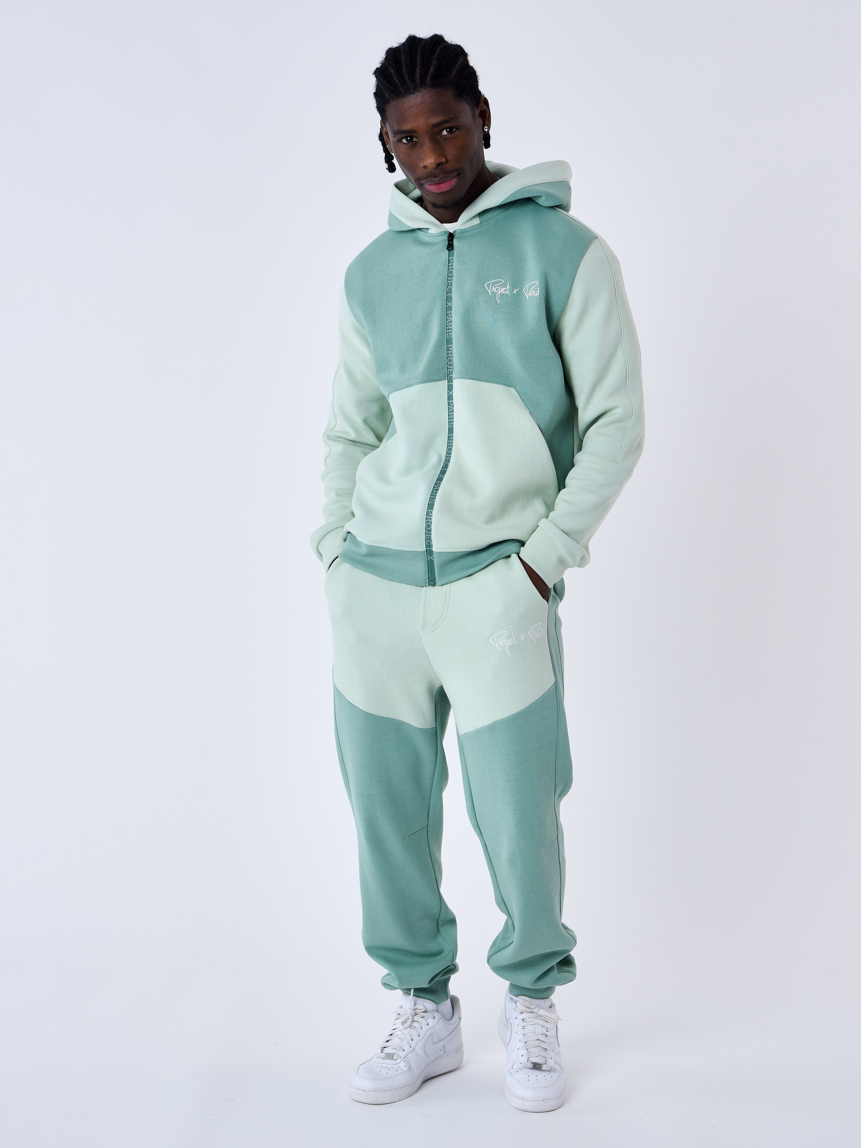 2344108-creme-de-menthe