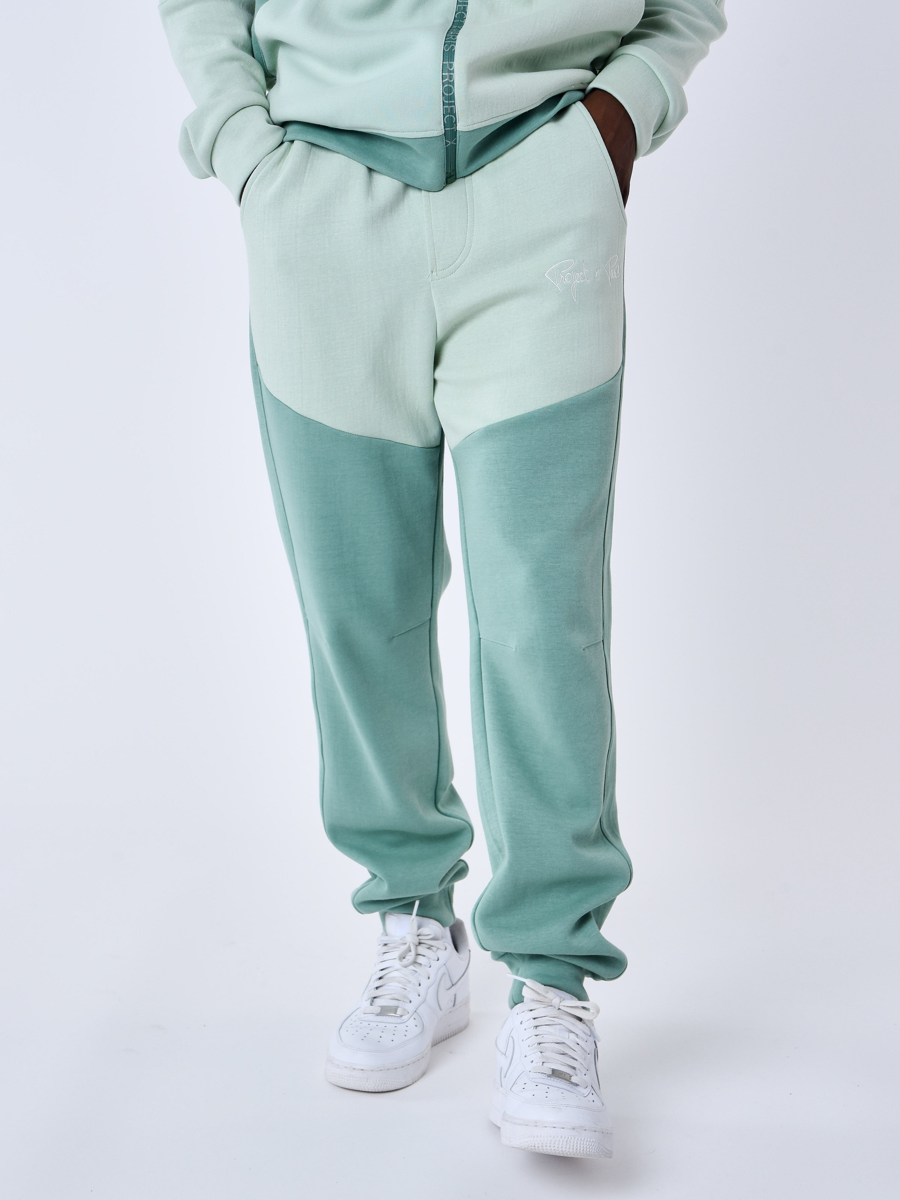 2344108-creme-de-menthe