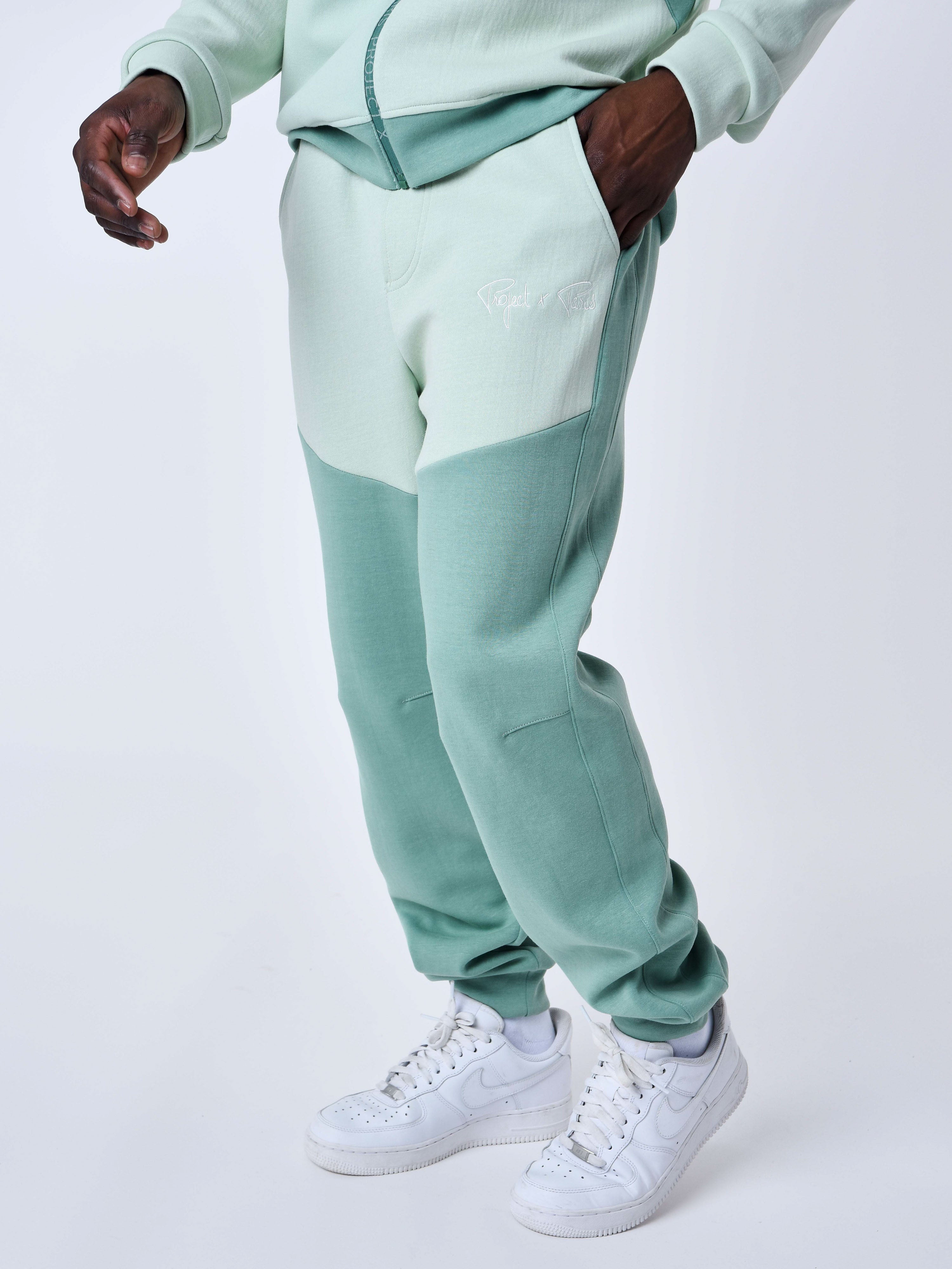 2344108-creme-de-menthe