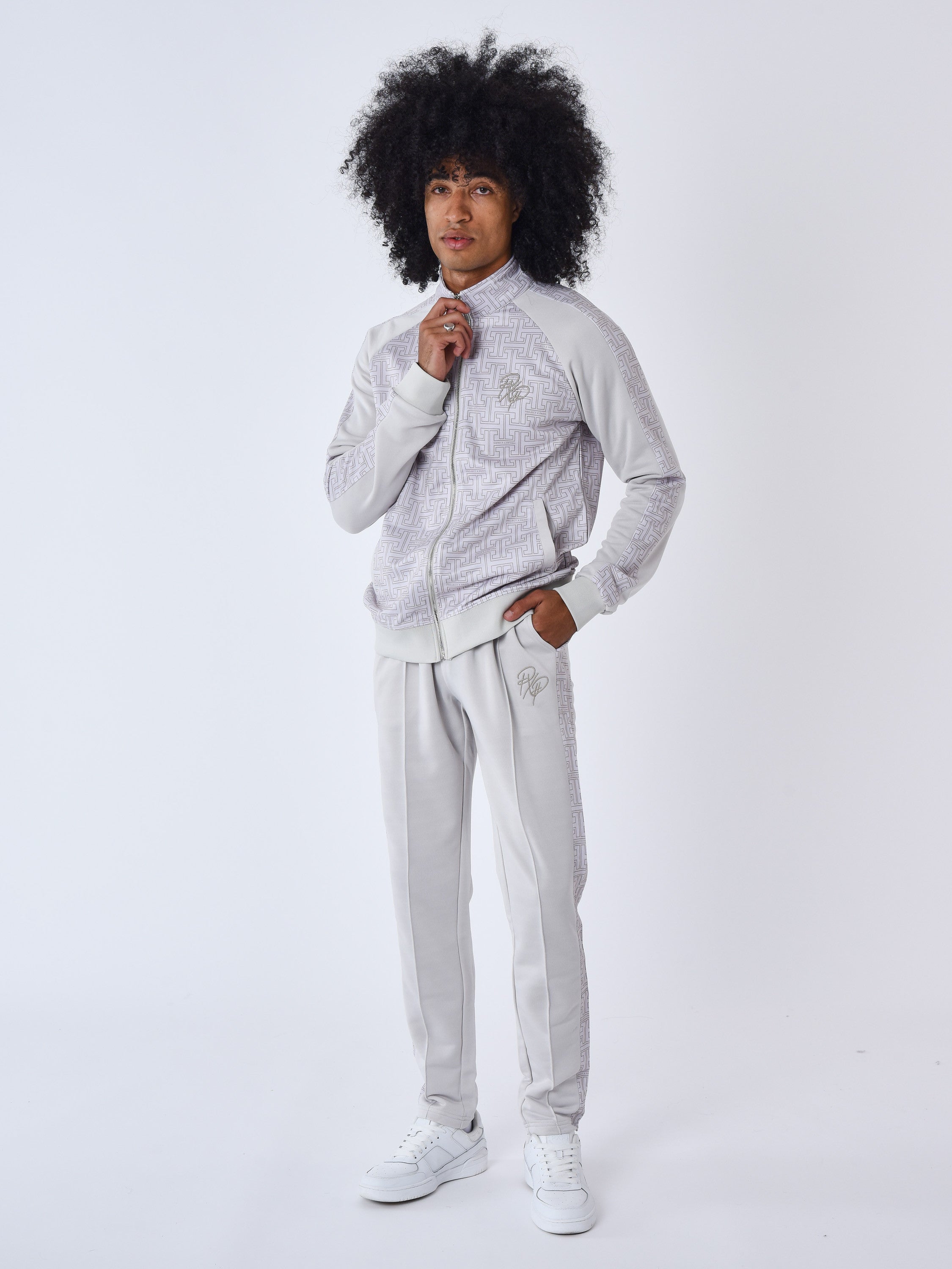 Band jogging bottoms all over labyrinth-1