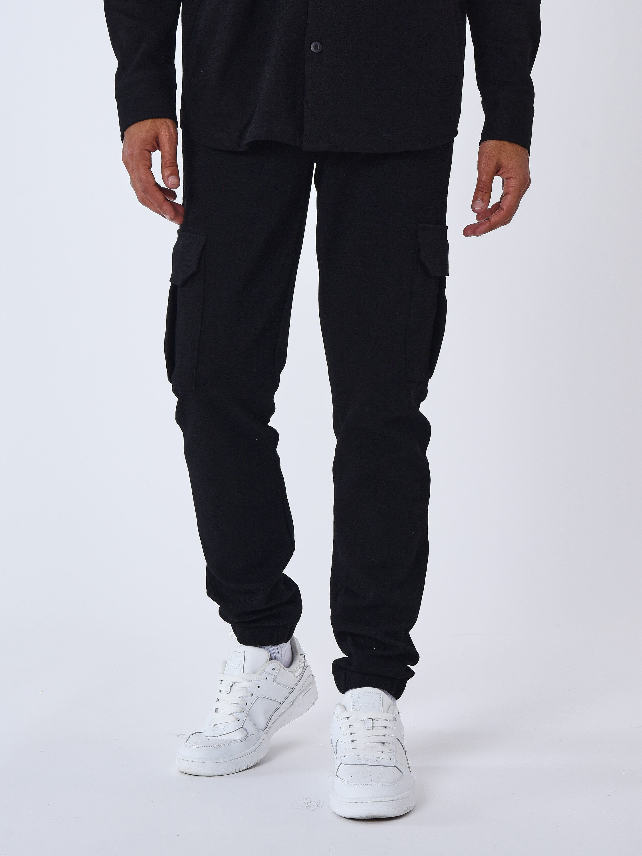 Textured cargo pockets-2