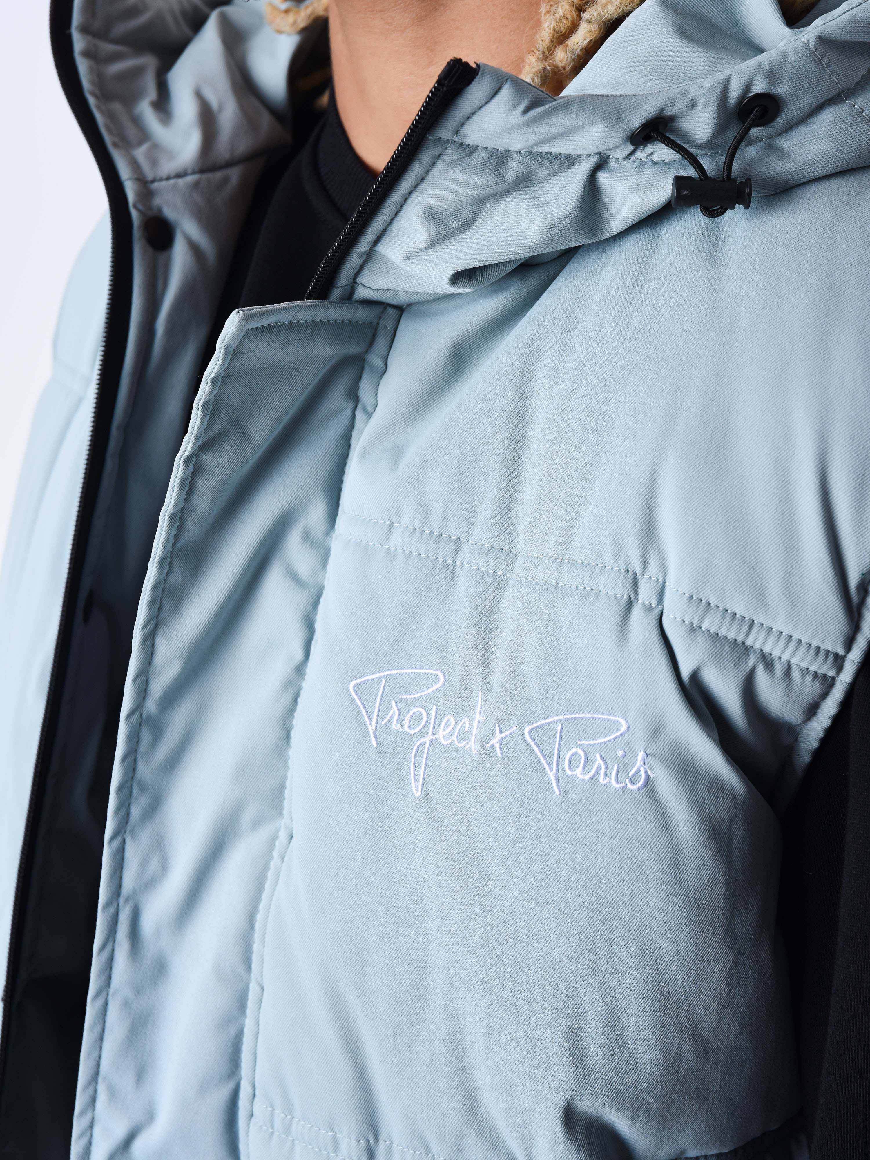 Sleeveless quilted jacket with hood-6