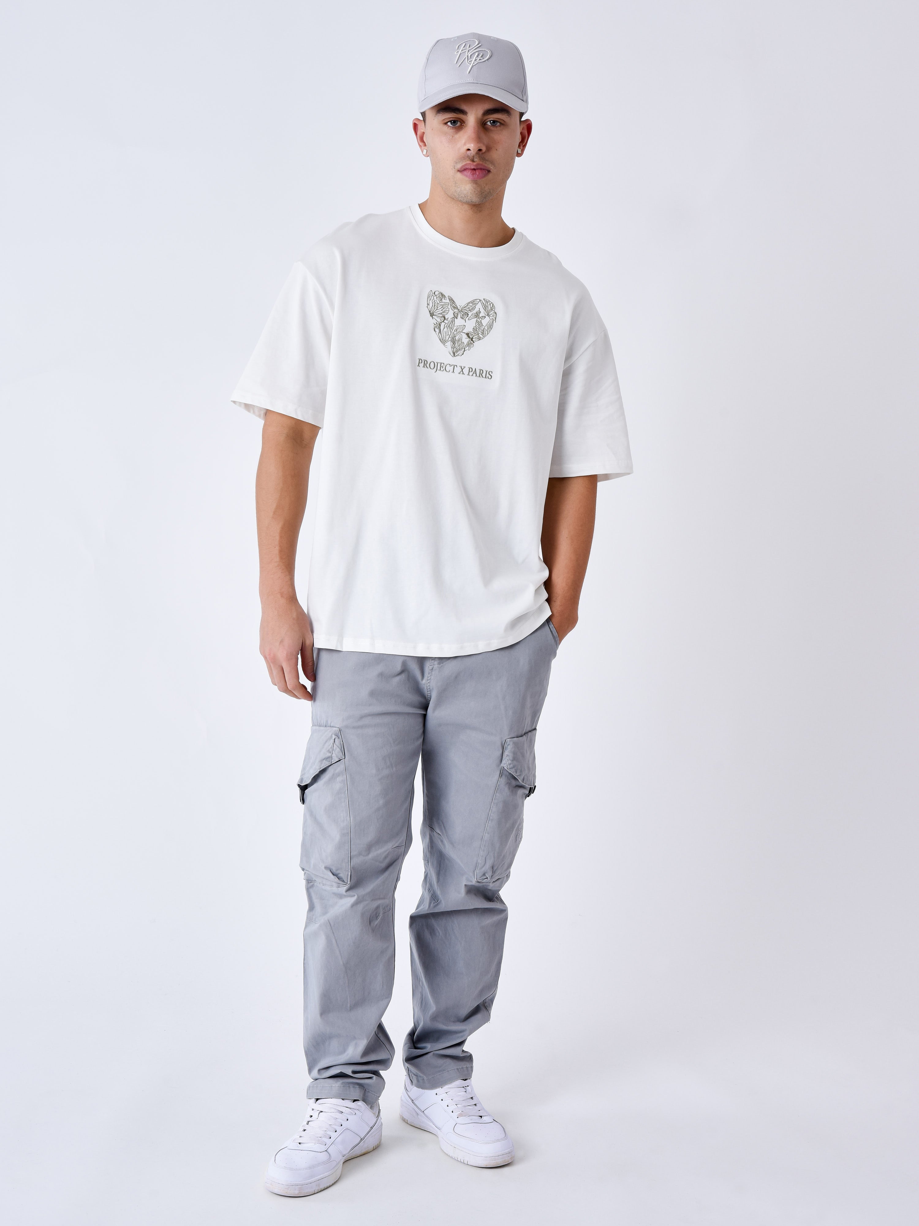Besticktes Schmetterlingsherz T-Shirt-3