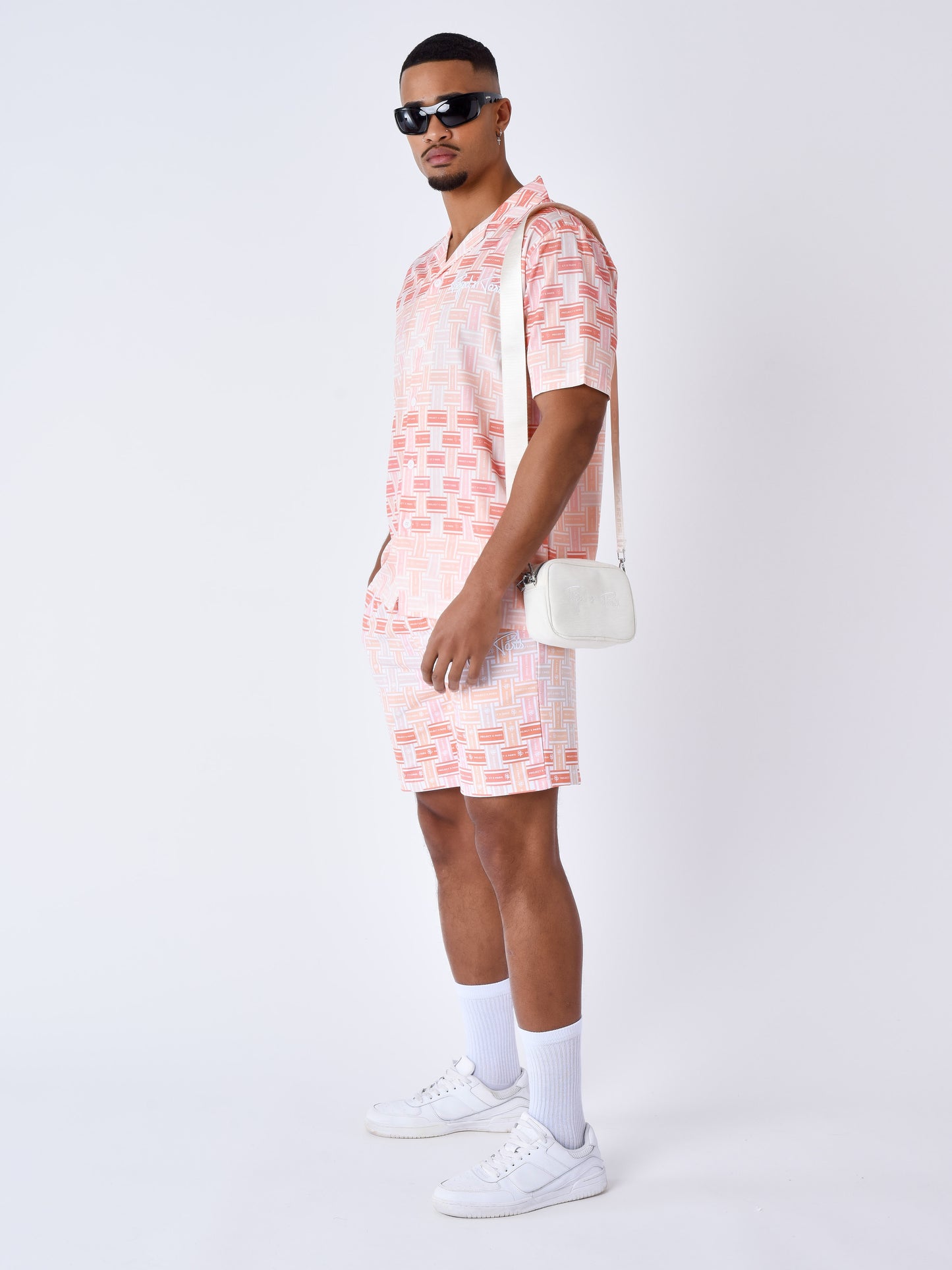 2410086-peche
