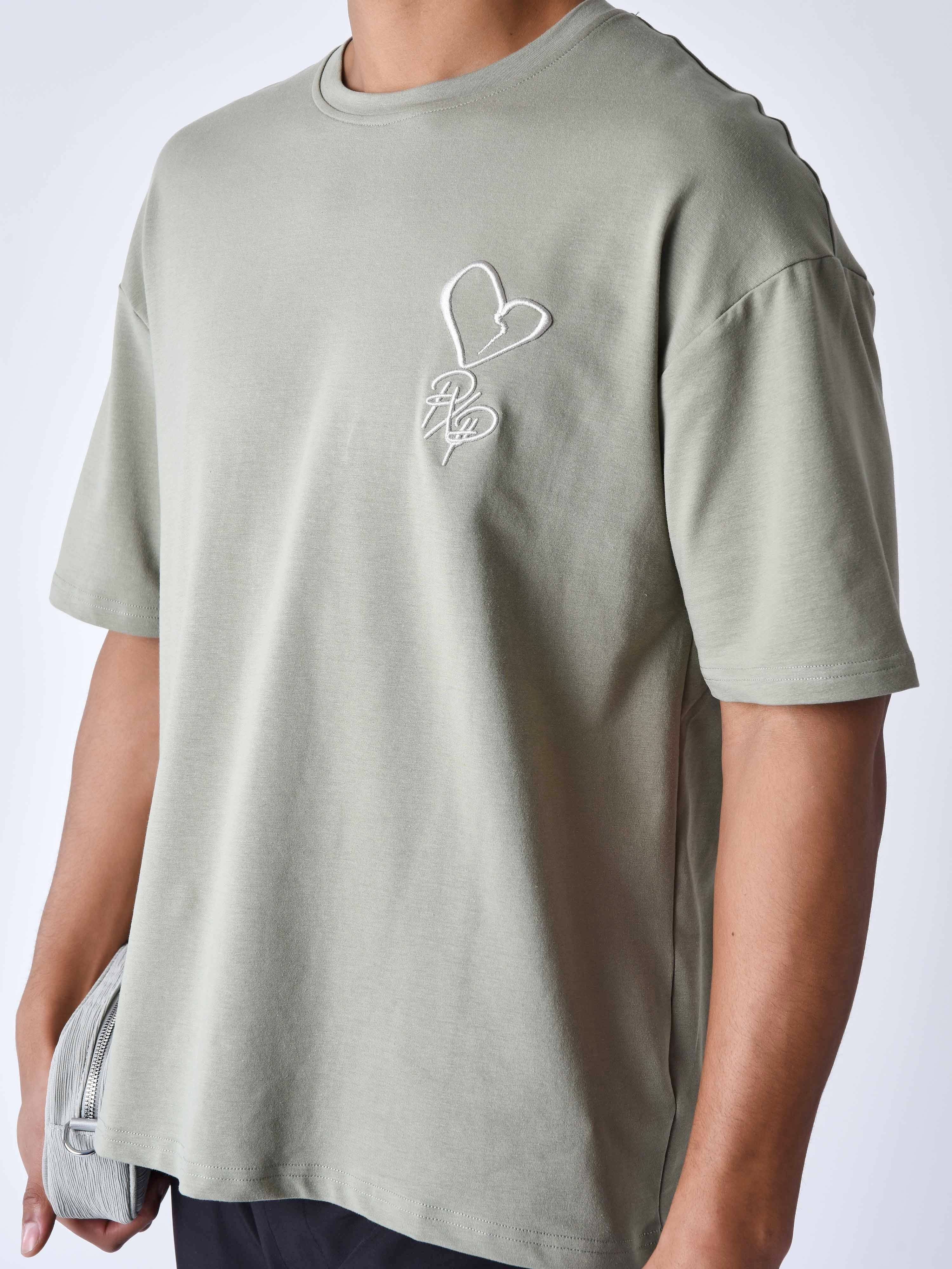 Camiseta coração bordado street-5