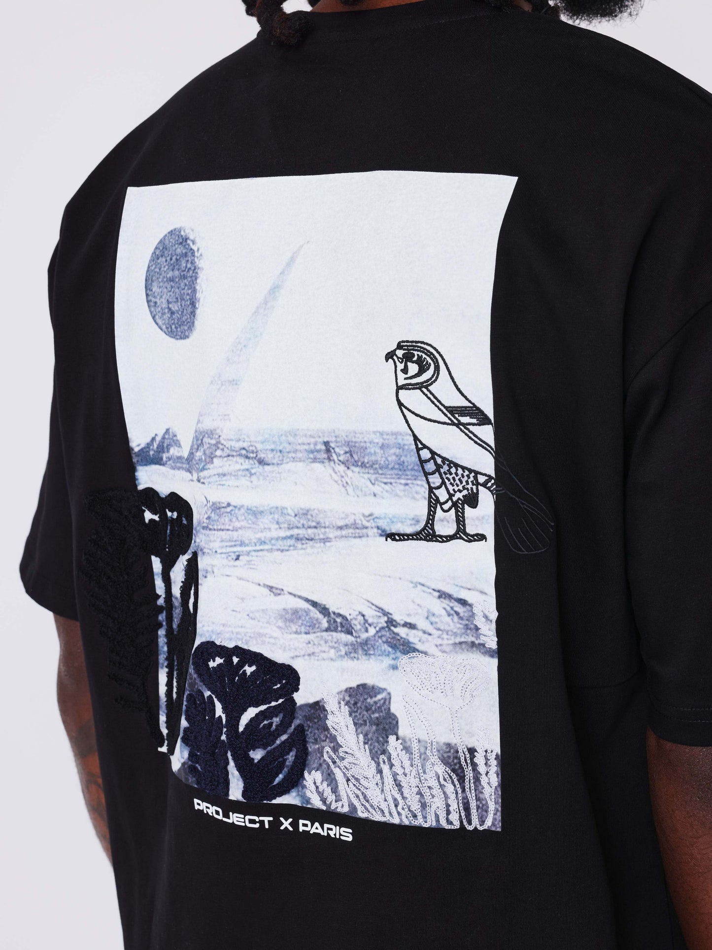 Embroidered t-shirt