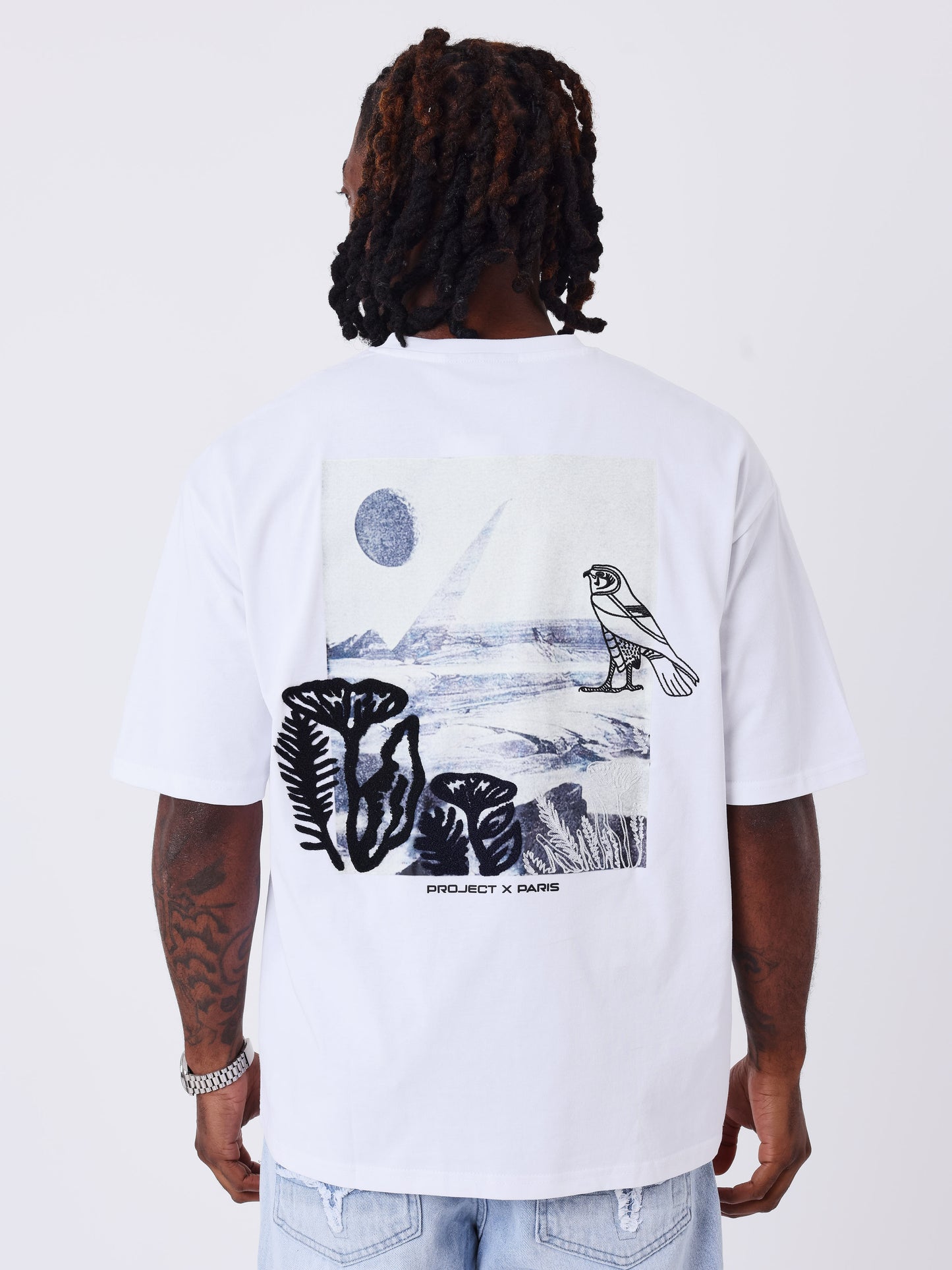 Embroidered t-shirt