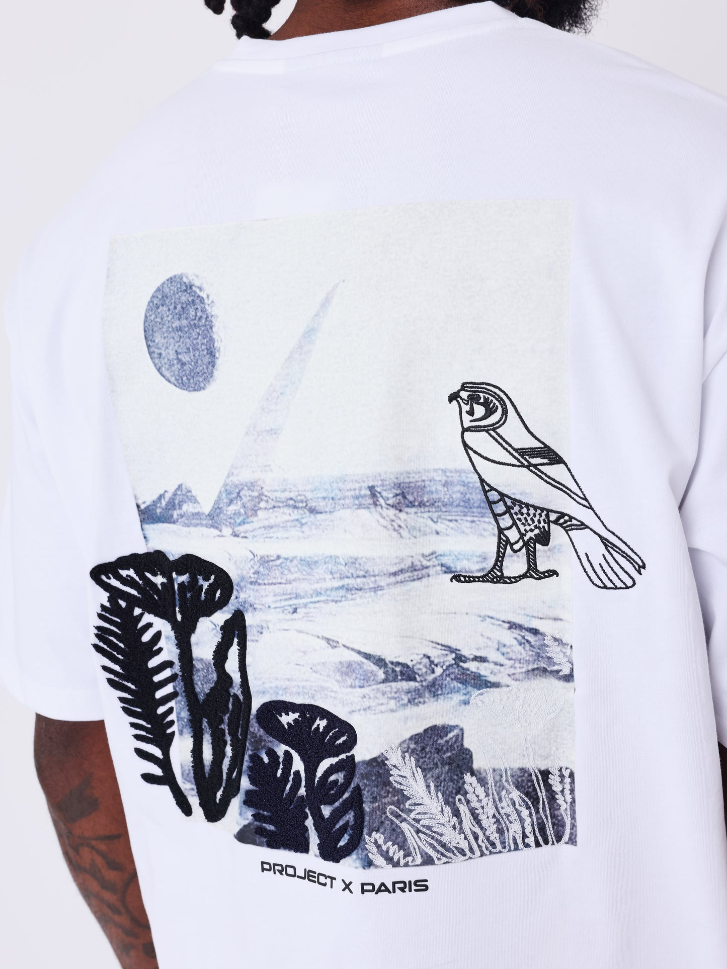 Embroidered t-shirt
