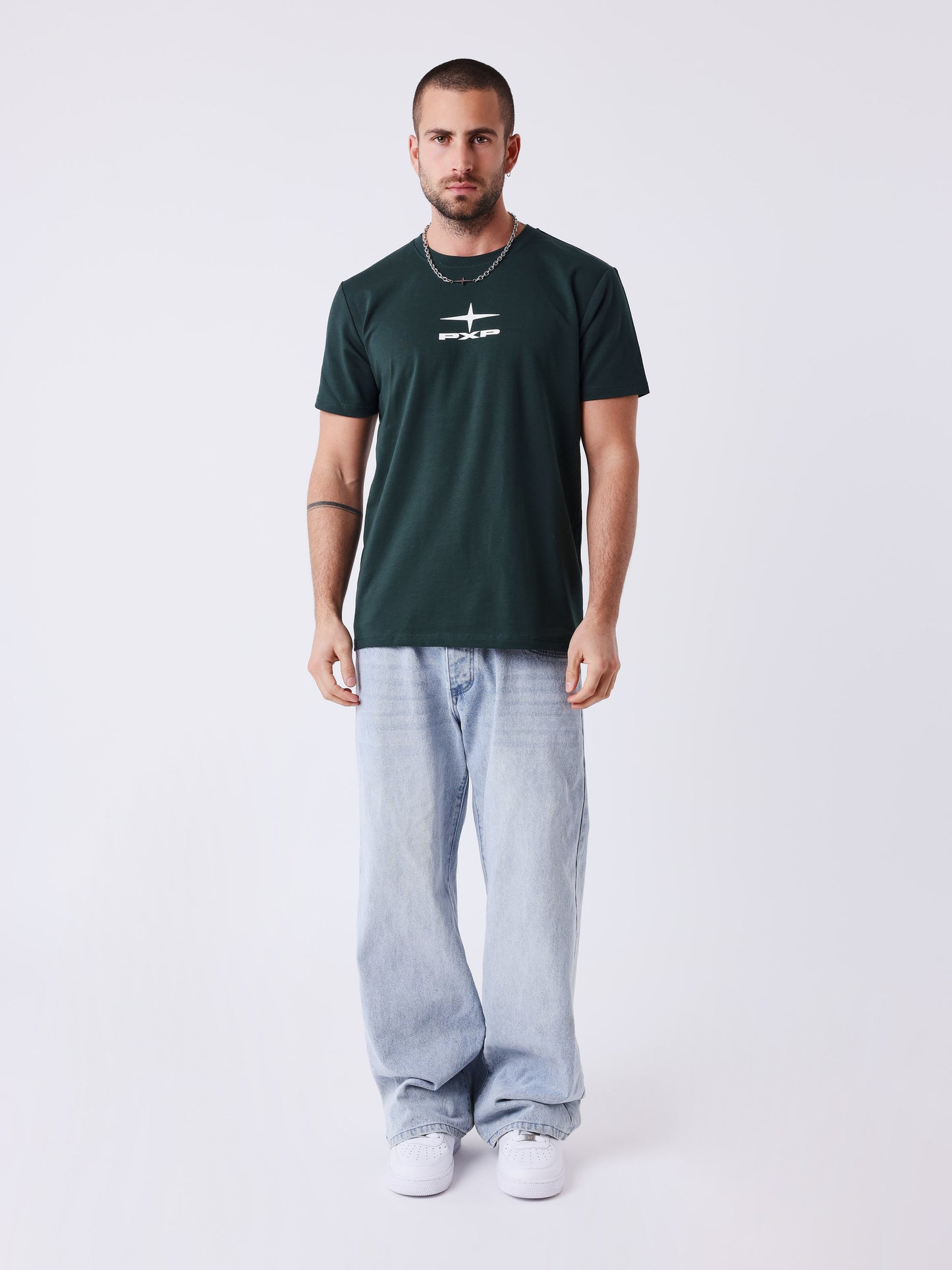 T-shirt fit Essentials