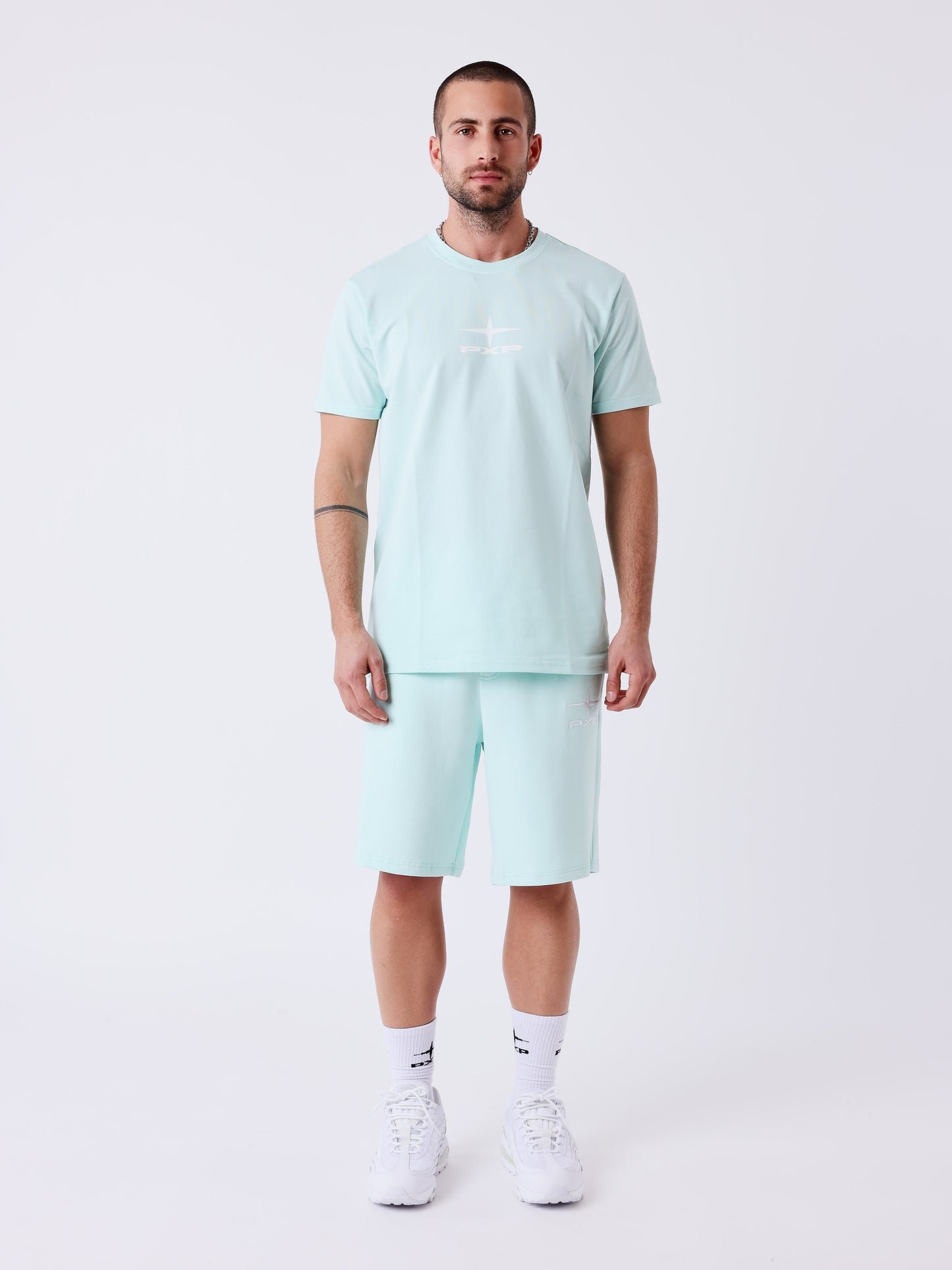 Camiseta ajustada Essentials