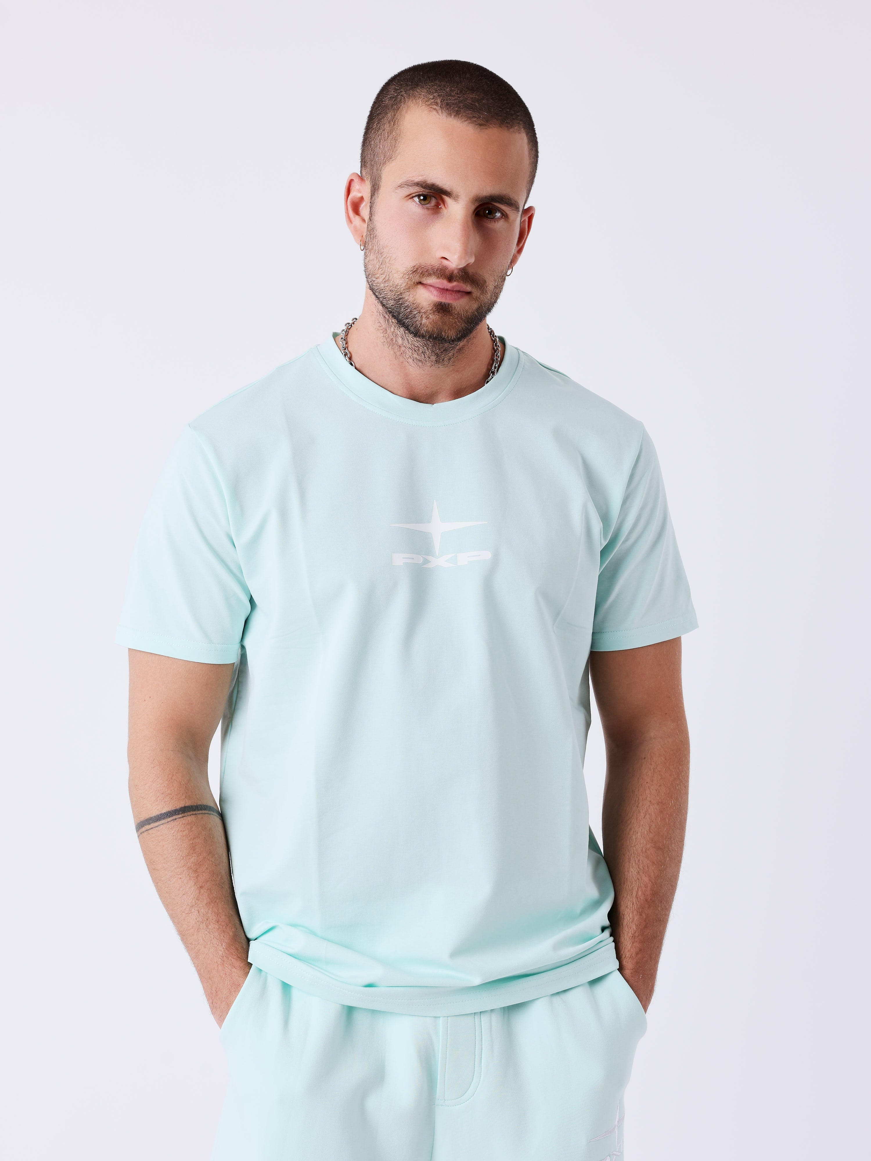 Camiseta ajustada Essentials-1