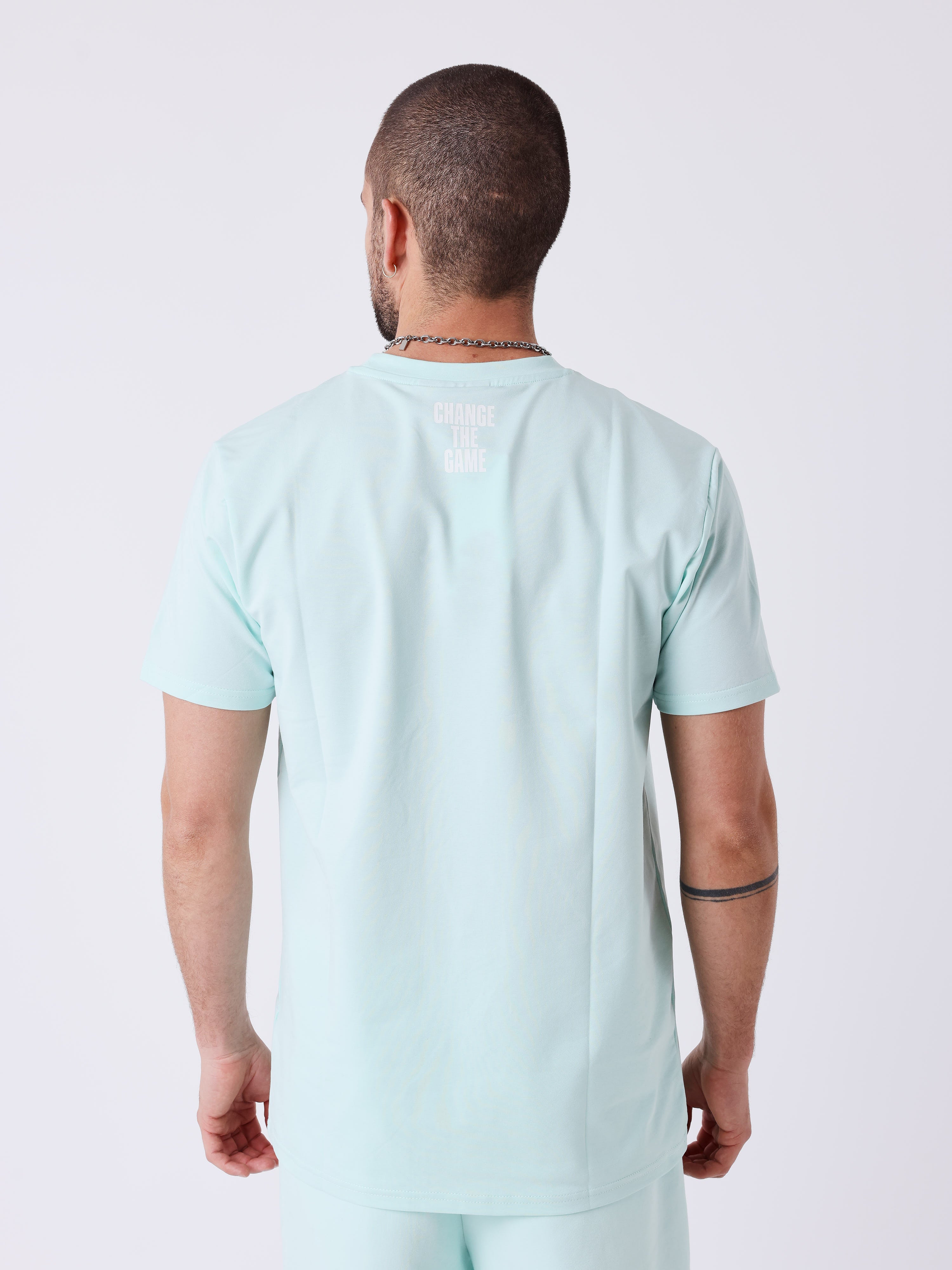 Camiseta ajustada Essentials