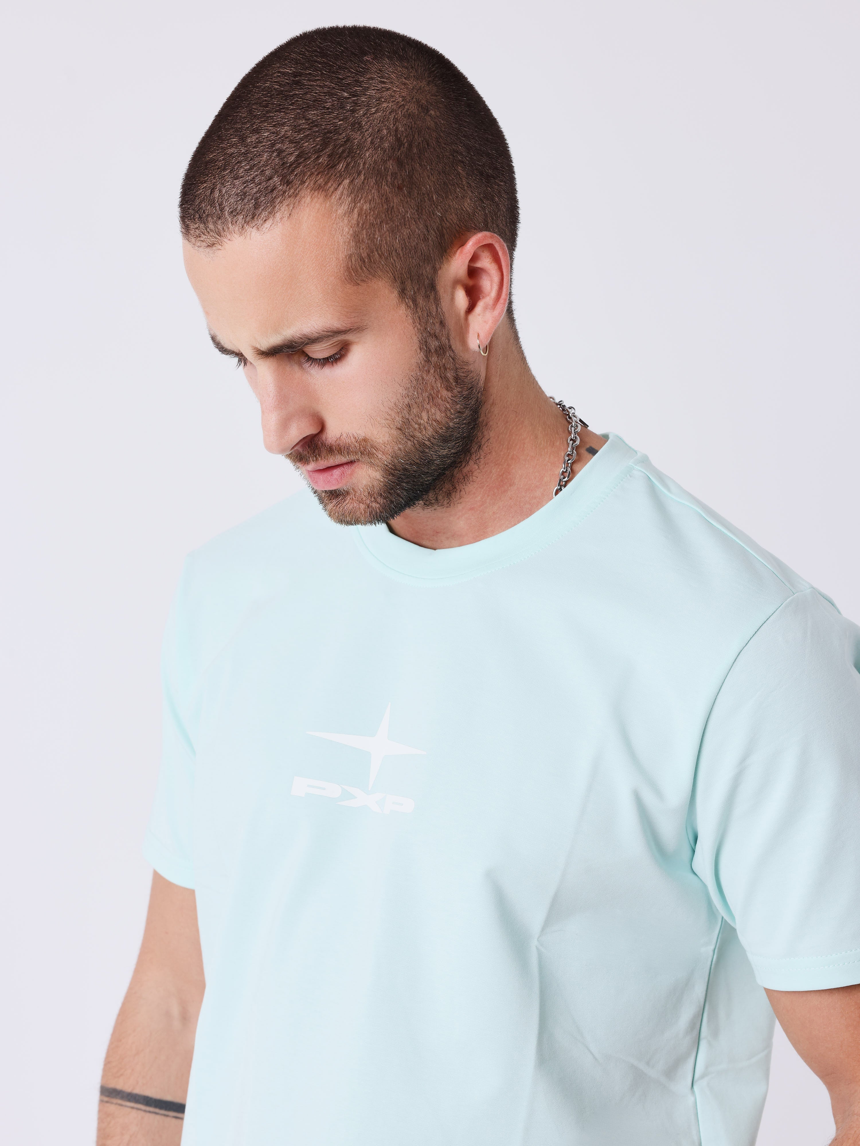 Camiseta ajustada Essentials-3