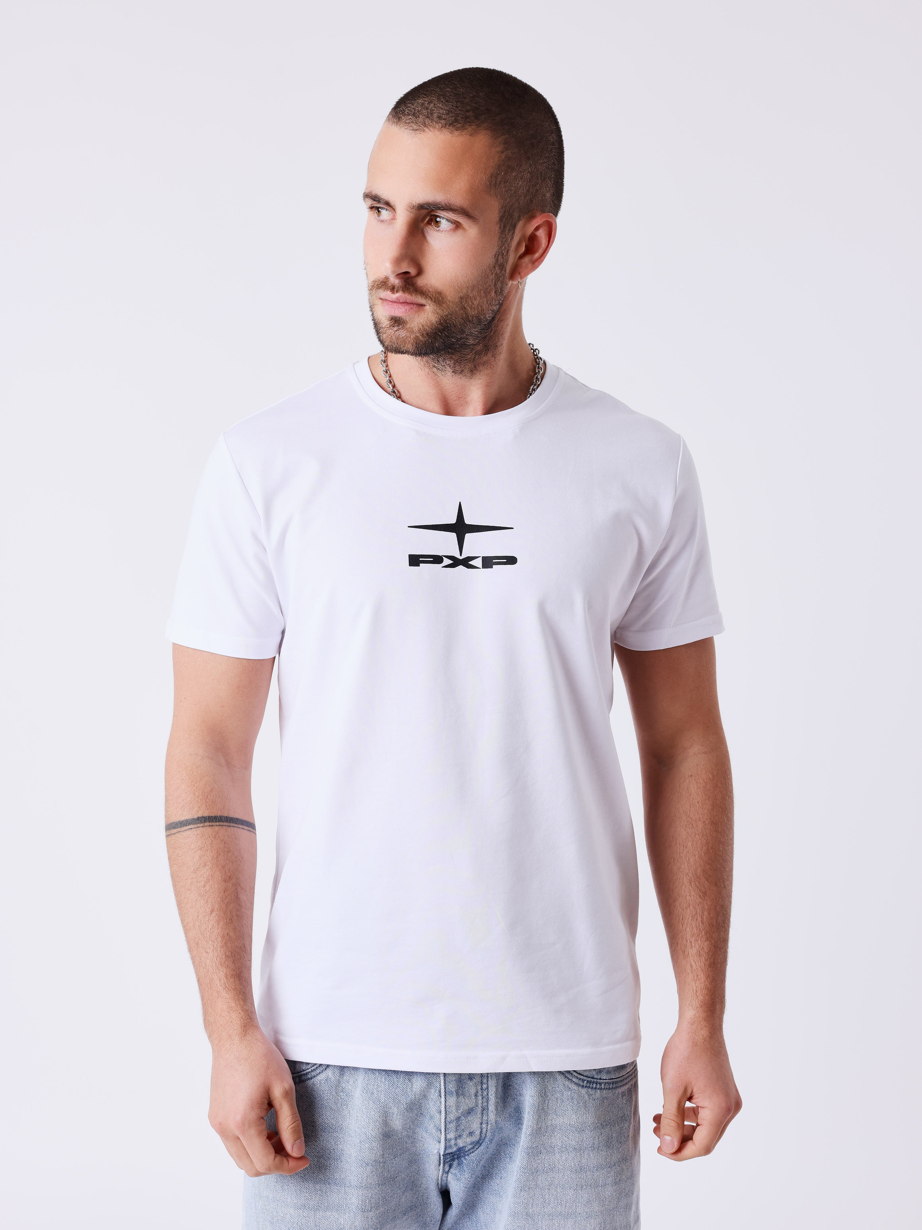 T-shirt vestibilità Essentials