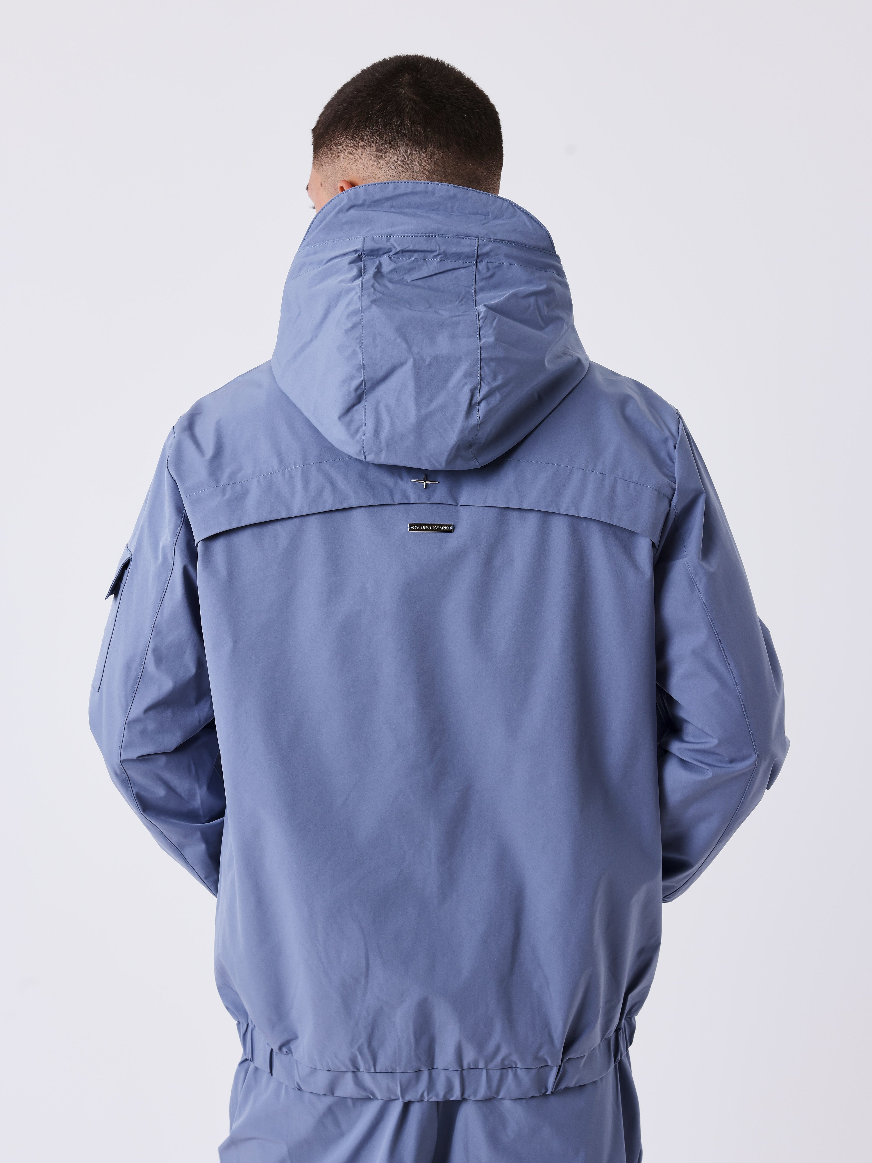 Chaqueta con cremallera y capucha adventure-2