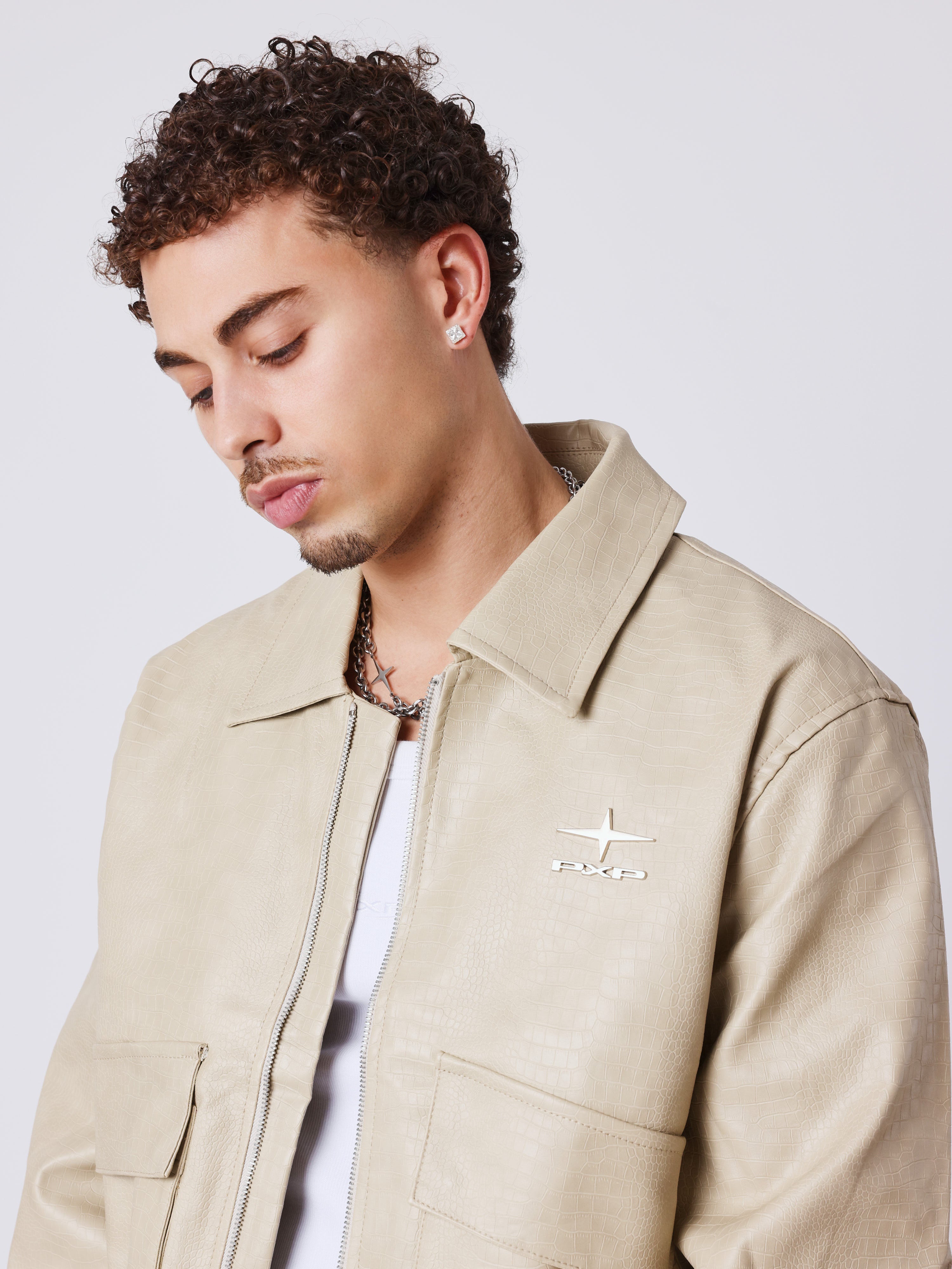 Urban zip-up jacket in vegan leather-3