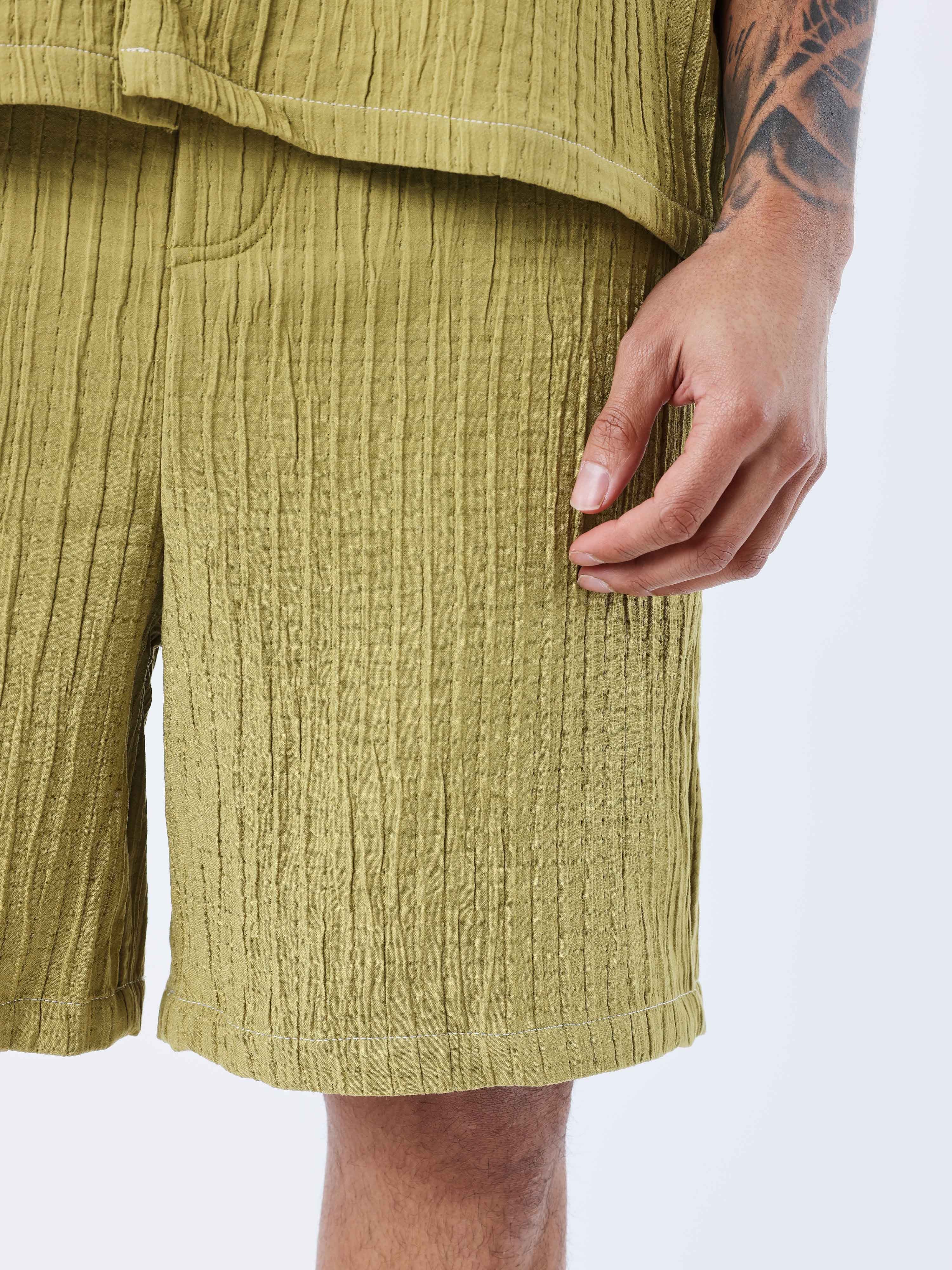 2540161-moutarde-detailshot