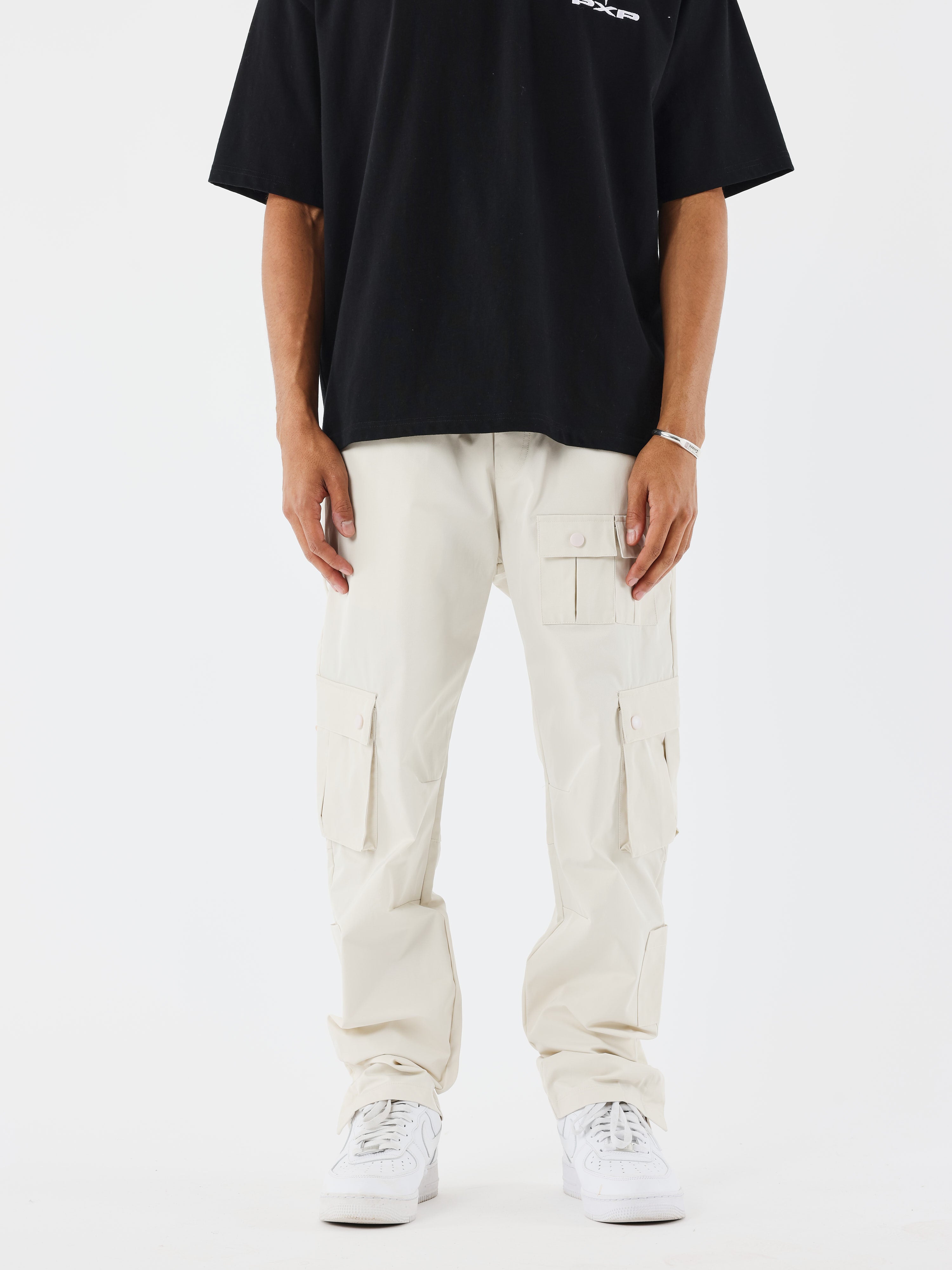 Pantalón cargo técnico-2