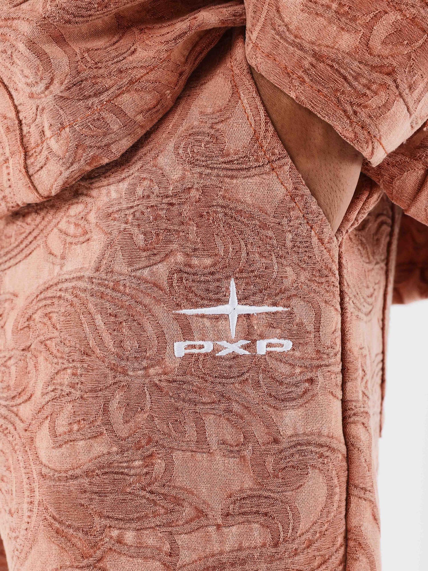 Kalash x PXP Hose mit Bandana-Muster|||NEXT|||Kalash x PXP Hose mit Bandana-Print|||NEXT|||Kalash x PXP Hose im Bandana-Design