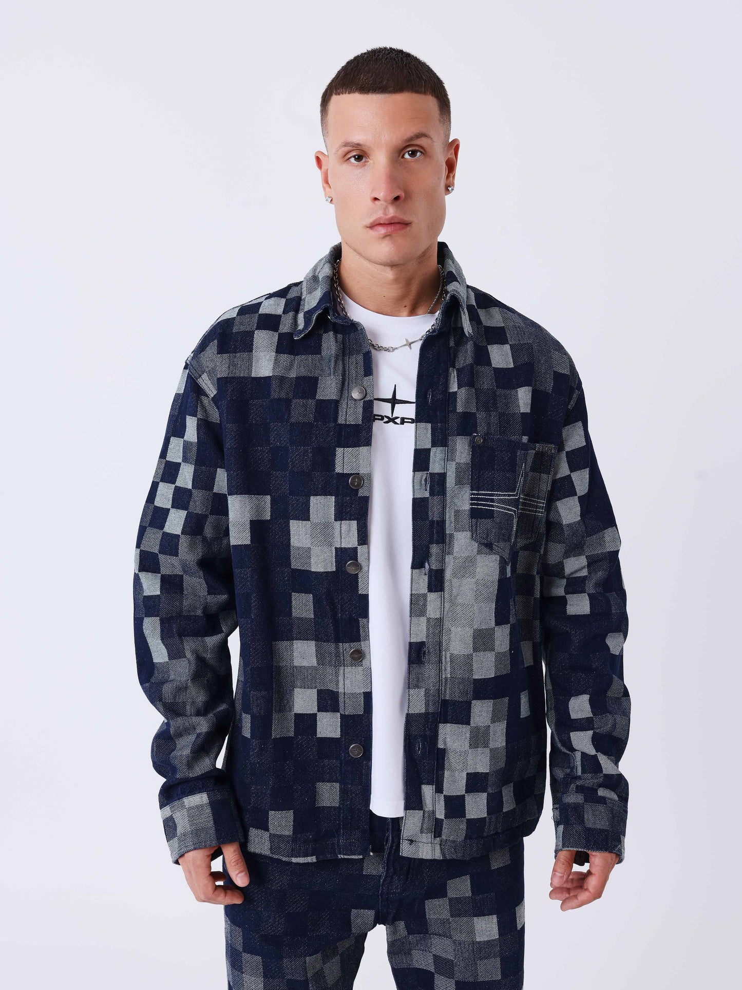 Veste en denim carreaux pixelisé