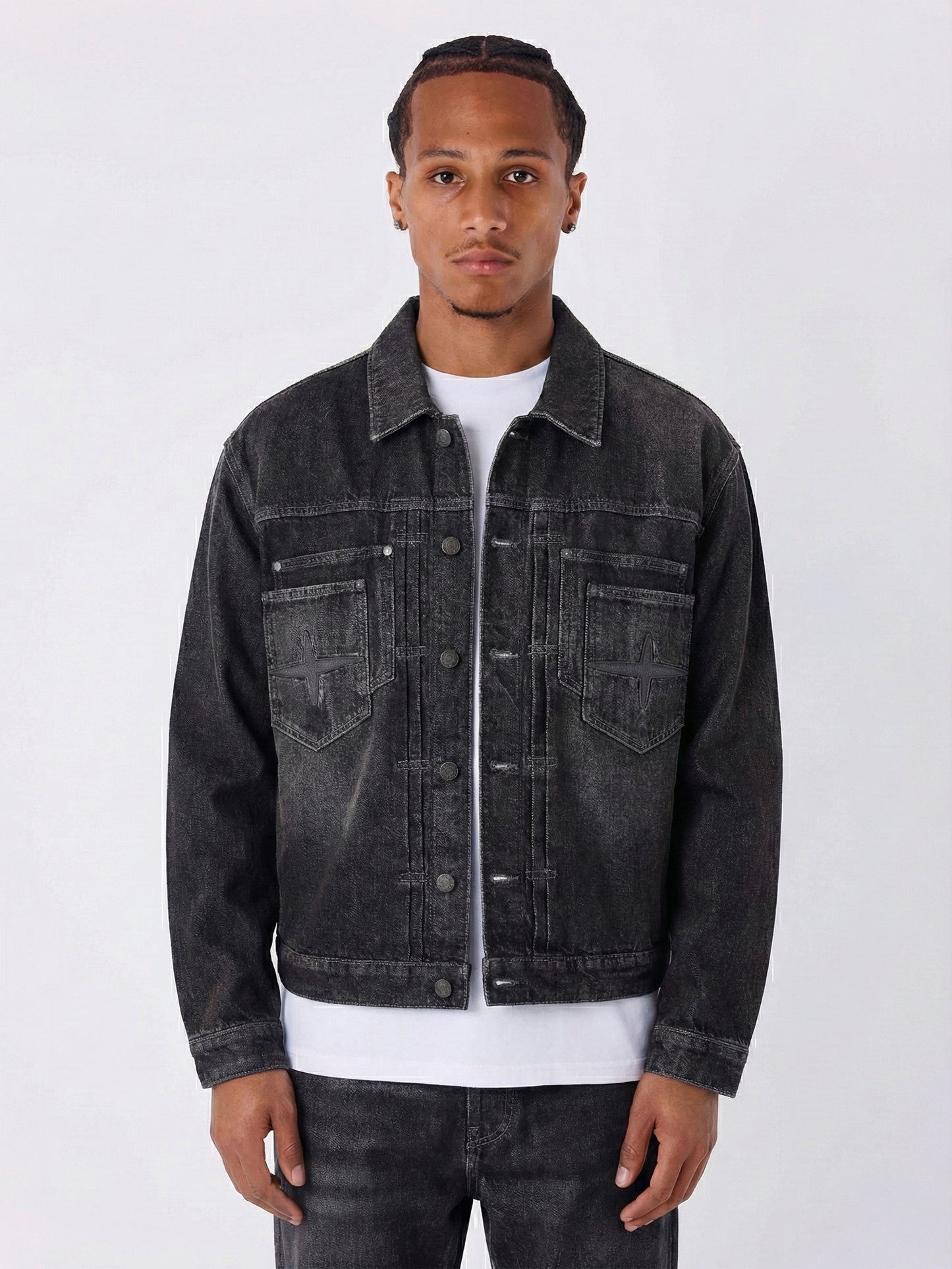 Jaqueta jeans preta desbotada