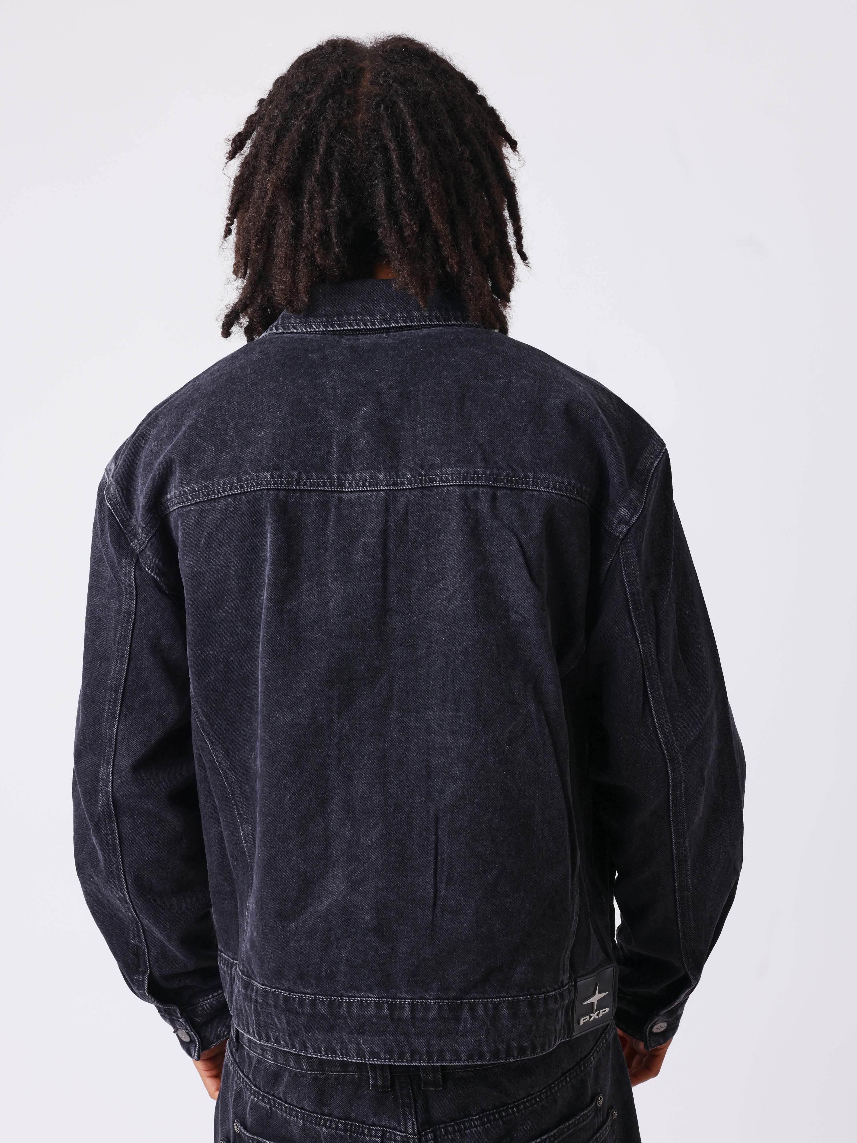 Chaqueta vaquera negra desgastada-2