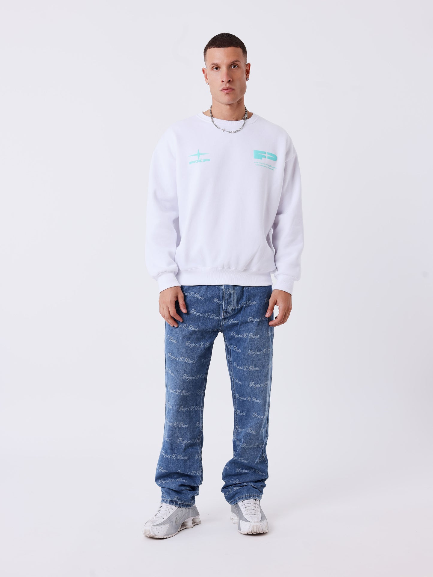 Regular Jeans mit All-over-Muster
