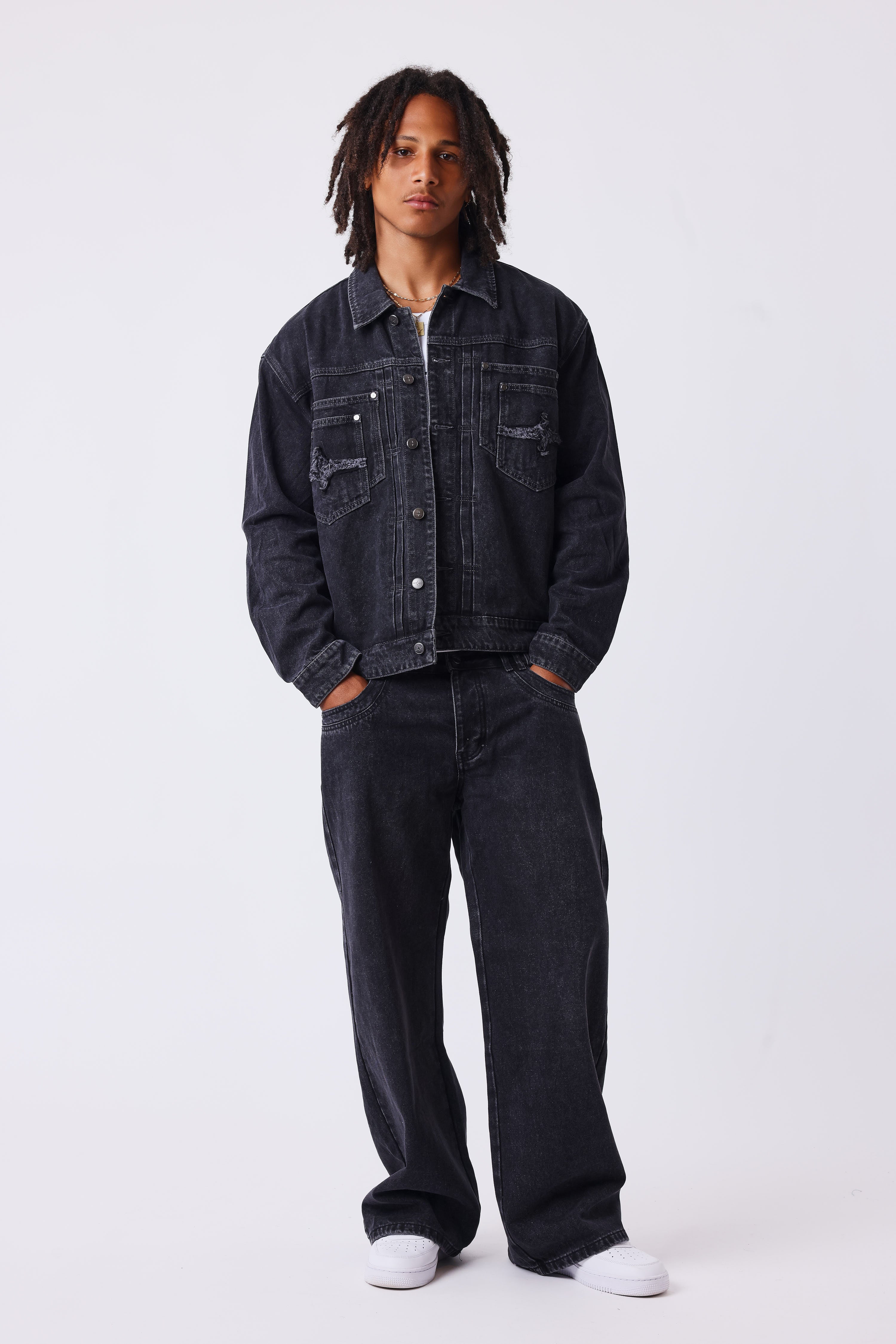 Jean baggy en denim noir délavé-1