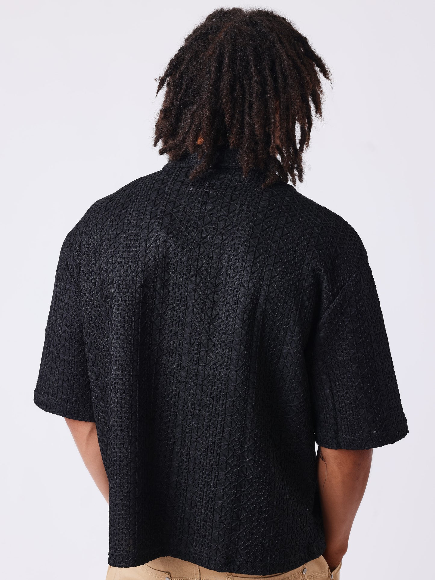 Chemise brodée ajourée avec fleur